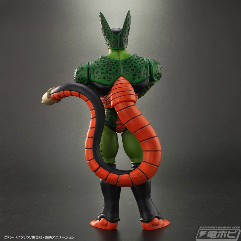 迫力満点のマッシブボディ！「ドラゴンボール」セル 第二形態が