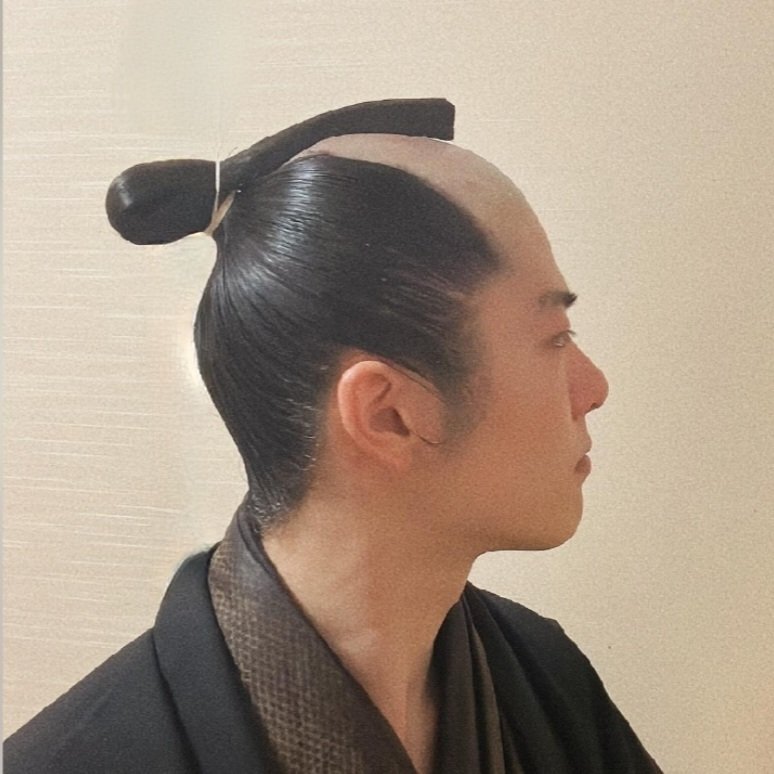再値下げ　日本髪かつら　ヤクザ用　町人　丁髷 男形 時代劇 大衆演劇 芝居 舞台 再値下げ 日本髪かつら ヤクザ用 町人 丁髷 男形 時代劇 大衆