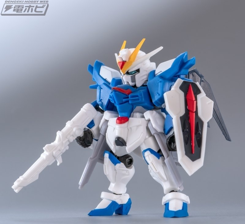 ライジングフリーダムガンダム】モビルスーツアンサンブル金属色