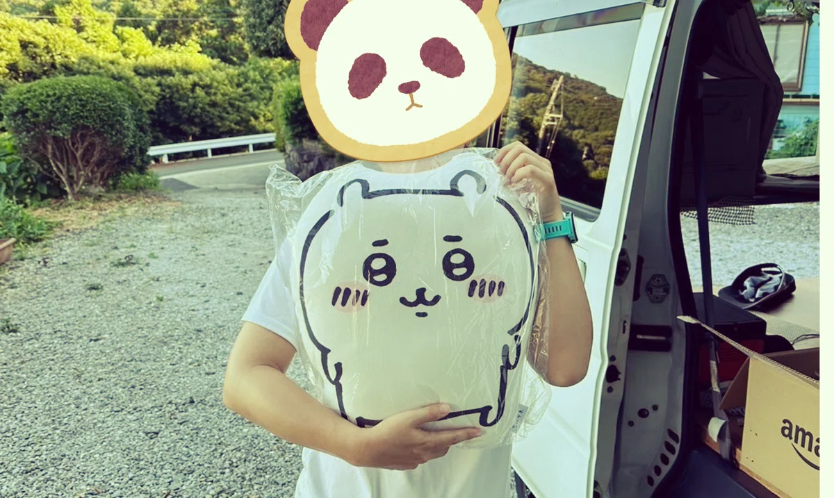 ちいかわを持つわたし