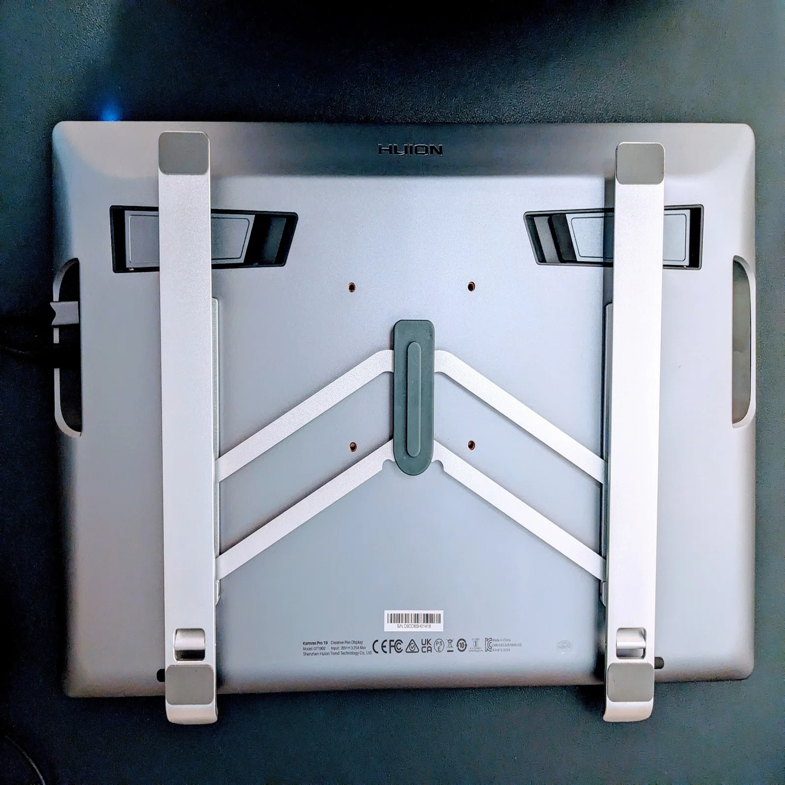 Cintiq Pro 24からKamvas Pro 19に変えてみてどう変わった？【購入 