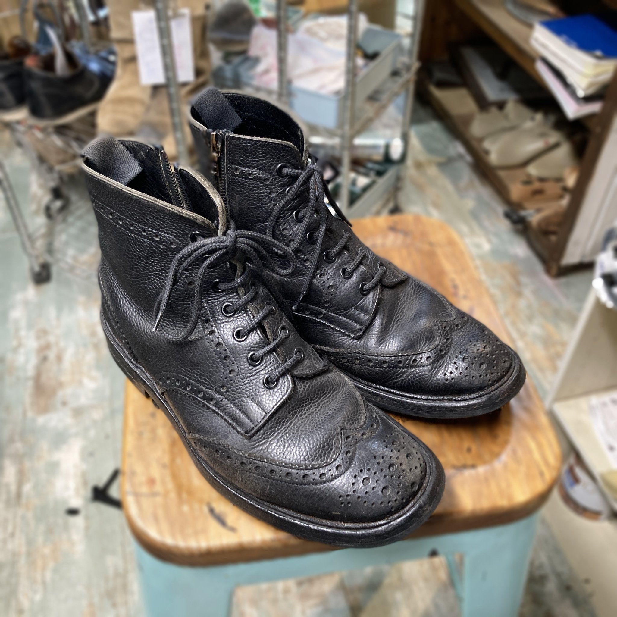 Resole/ソール交換(リウェルト有)】SOPHNET.×Tricker'sのオールソール｜CREA Repair & Handcrafts/roca