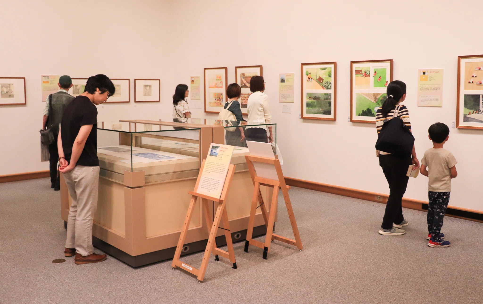 六甲アイランドの美術館で絵本の原画展 神戸の老舗出版社が特別協力