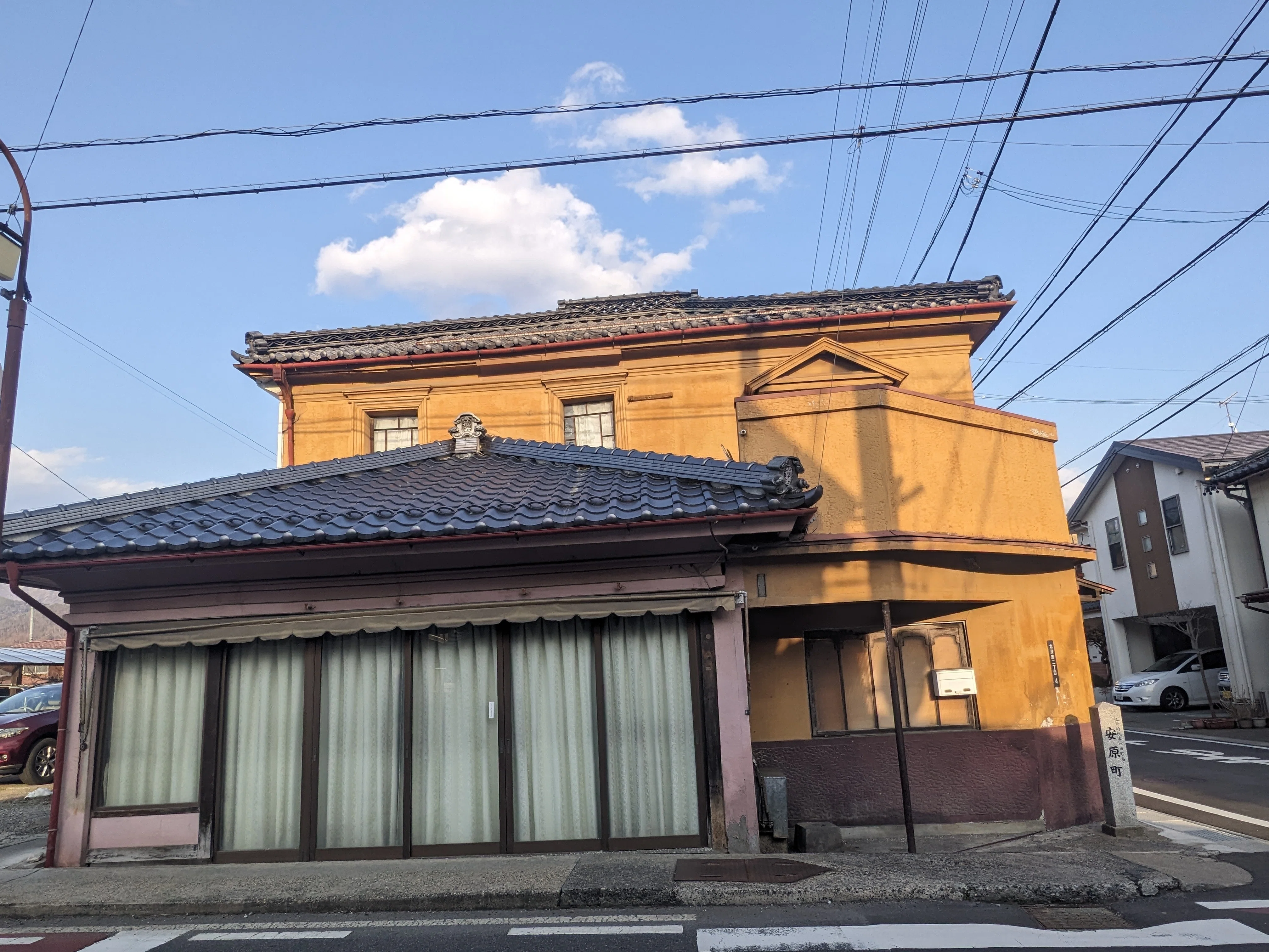 Re-walk 松本市裏町 01 / 20240319｜滴々(たらたら)