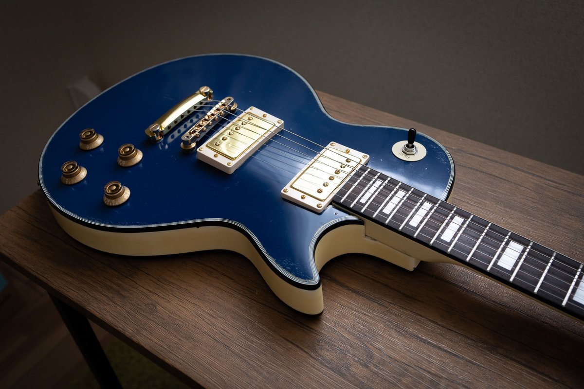 Fresher レスポールタイプのレストアとモディフィケーション 4  