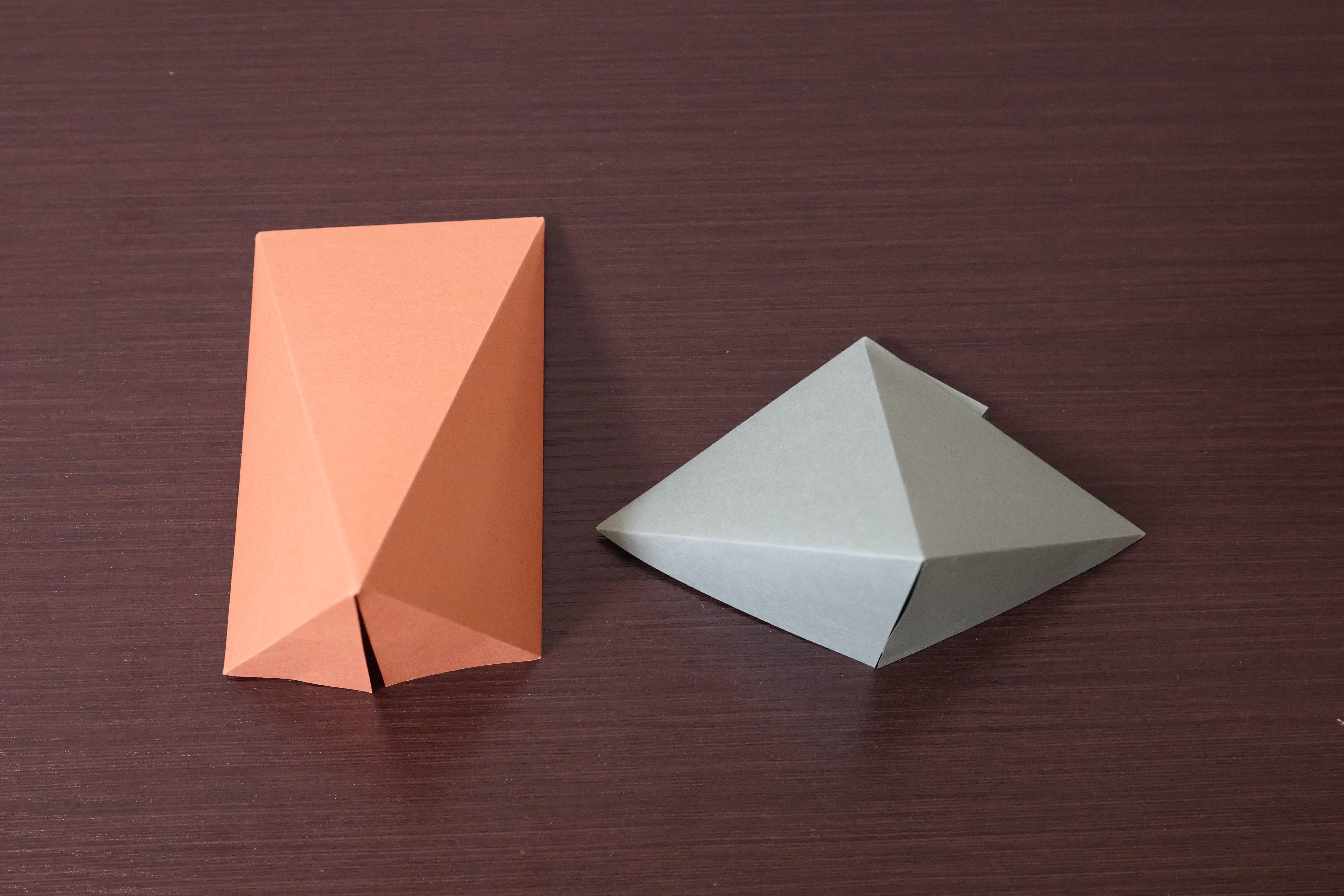 キャンプ道具 『折り紙タープシミュレータ』 ～家の中でも楽しめます