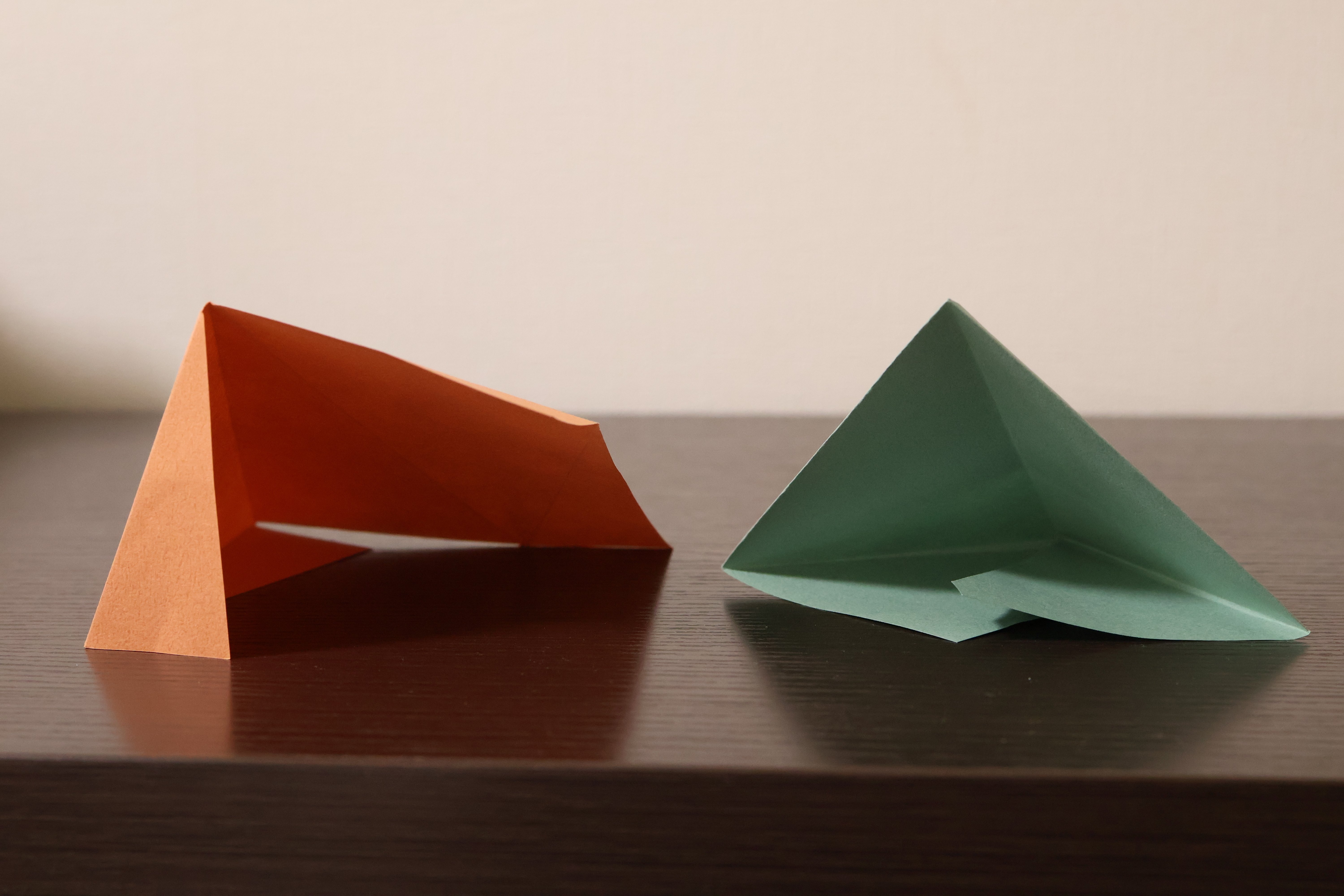 キャンプ道具 『折り紙タープシミュレータ』 ～家の中でも楽しめます