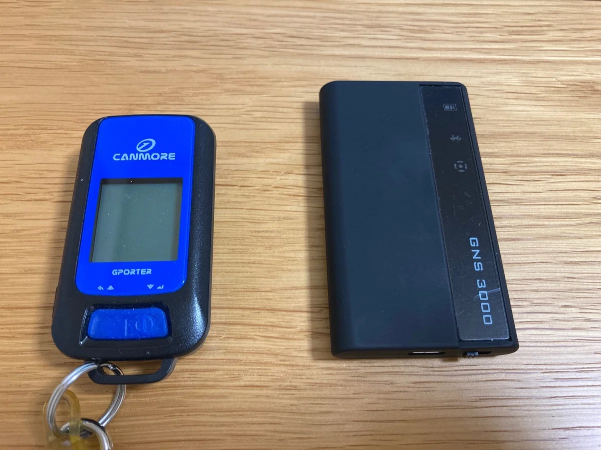 GNS 3000 GPSレシーバー&ロガー