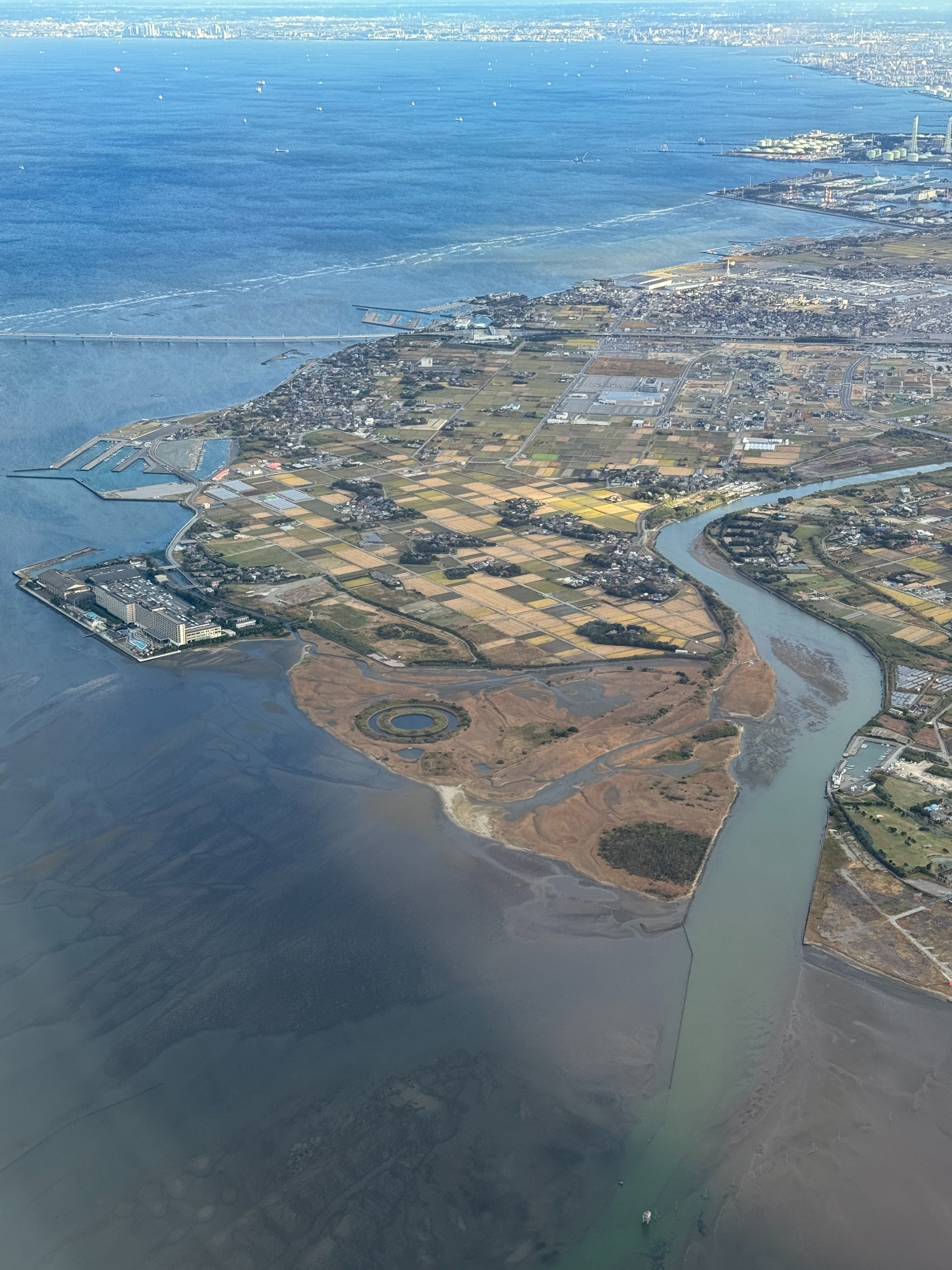 魚標本　　木更津沖　昭和53年 上空から見た面白いもの:木更津編~木更津フィッシュアイ~｜安藤聖泰