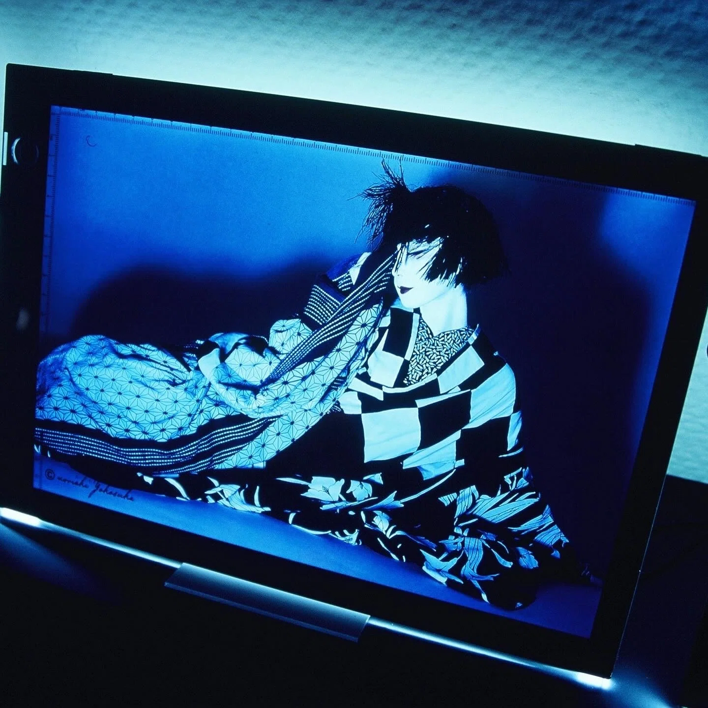 ネガとポジの往来をしながら｜Shiryu | yohaku Co., Ltd.