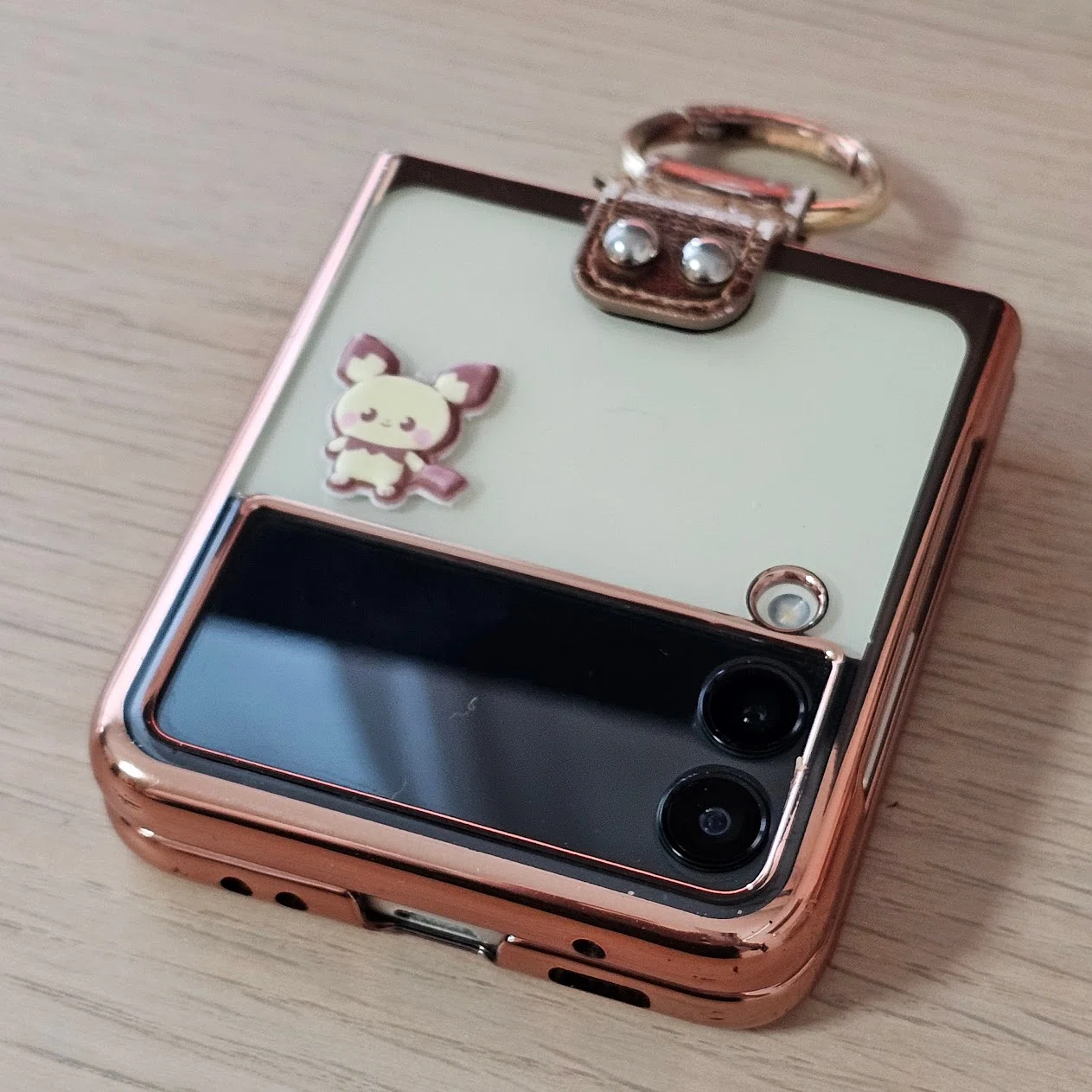Galaxy Z Flip 6発表！折りたたみスマホは魔法のコンパクト｜あめかの