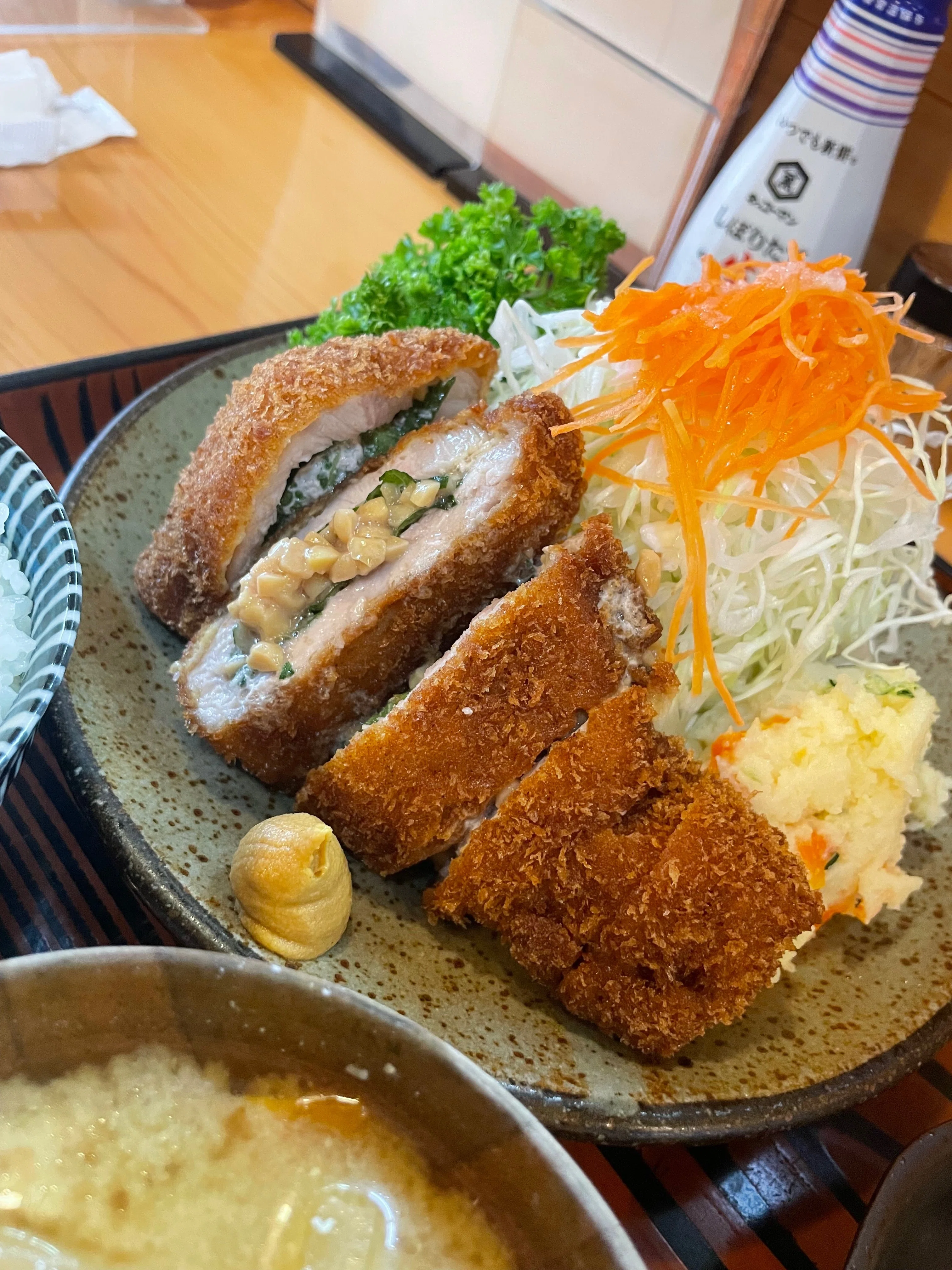 おもてなし感じる接客と「納豆とんかつ定食」【とんかつ一幸 @春日部