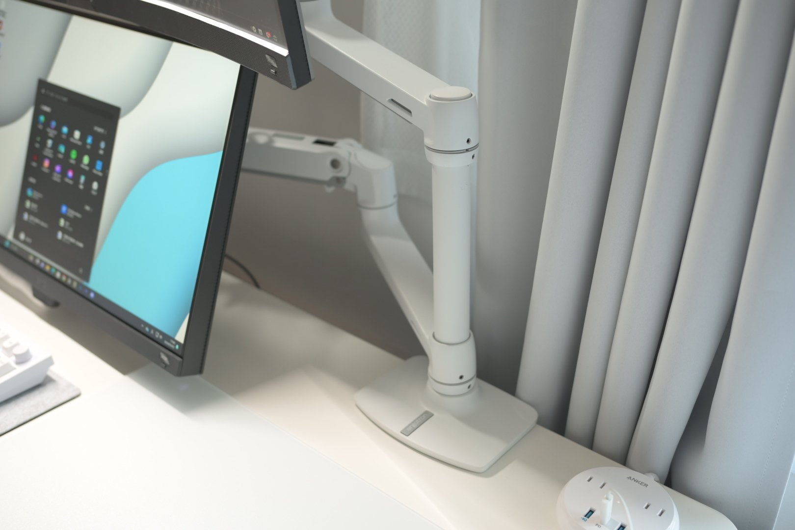 エルゴトロン LX デュアル モニターアーム ホワイト 【公式通販】