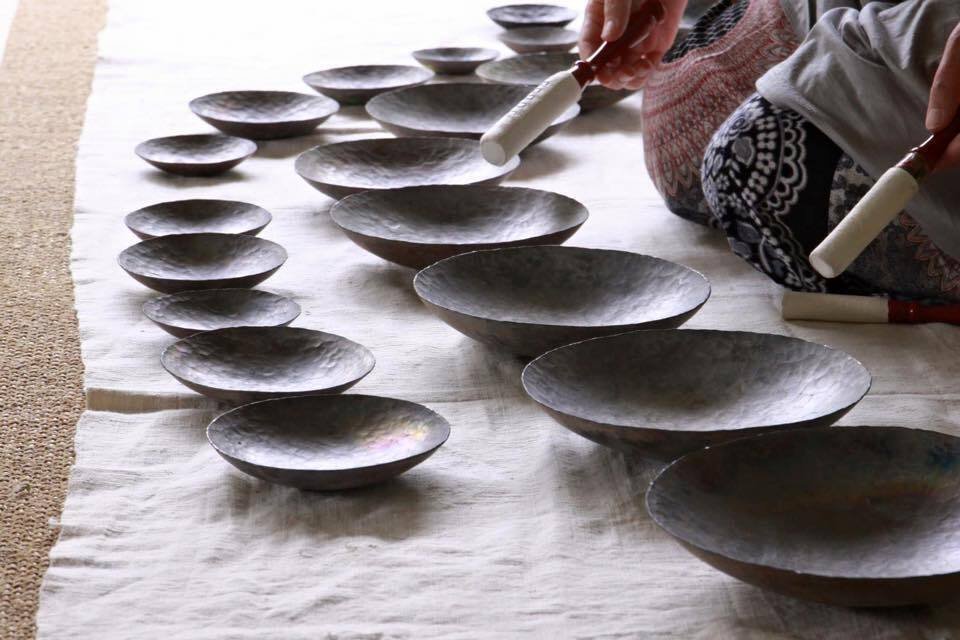 あらためましての、自己紹介。三昧琴奏者編①｜三昧琴奏者 福島千種