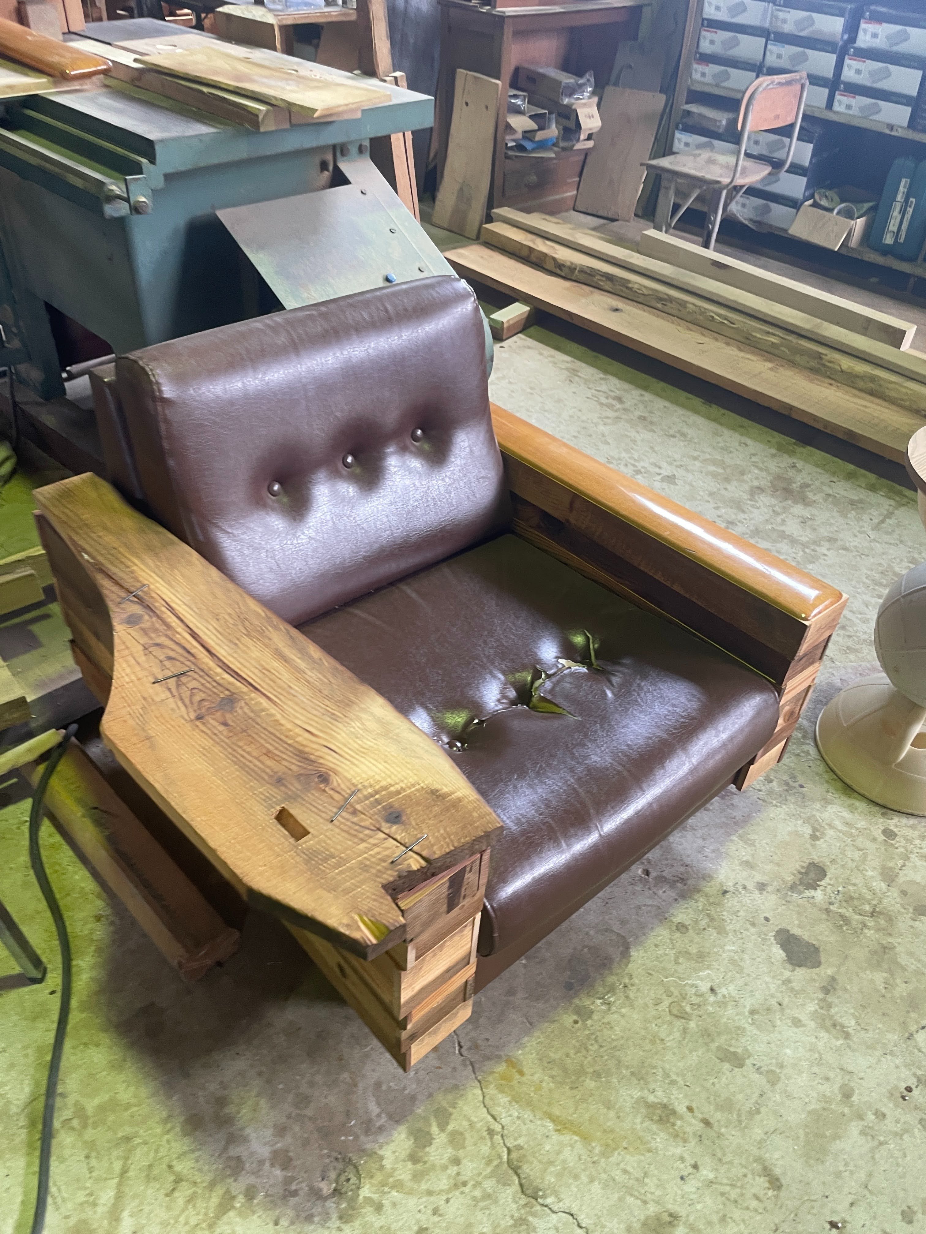 つながる×つなげる」海士町新庁舎のコンセプトと空間デザイン｜ない