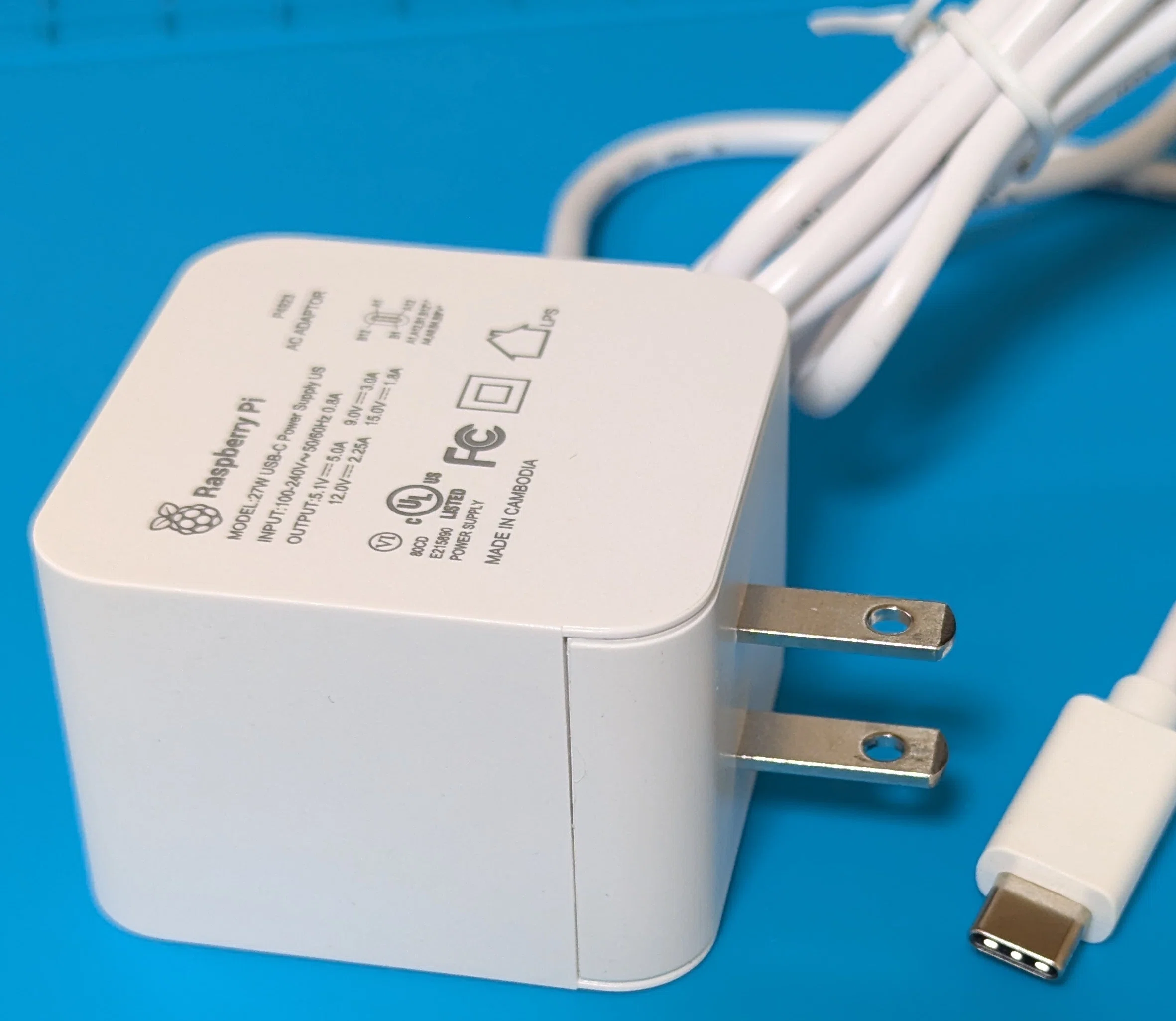 Raspberry Pi 5 8GB (5.1V5A電源アダプタ・冷却ファン) 【公式通販】
