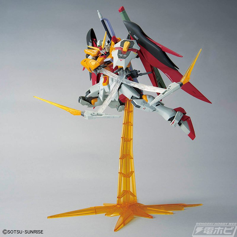 MG デスティニーガンダムハイネ機ガンダムベース限定品
