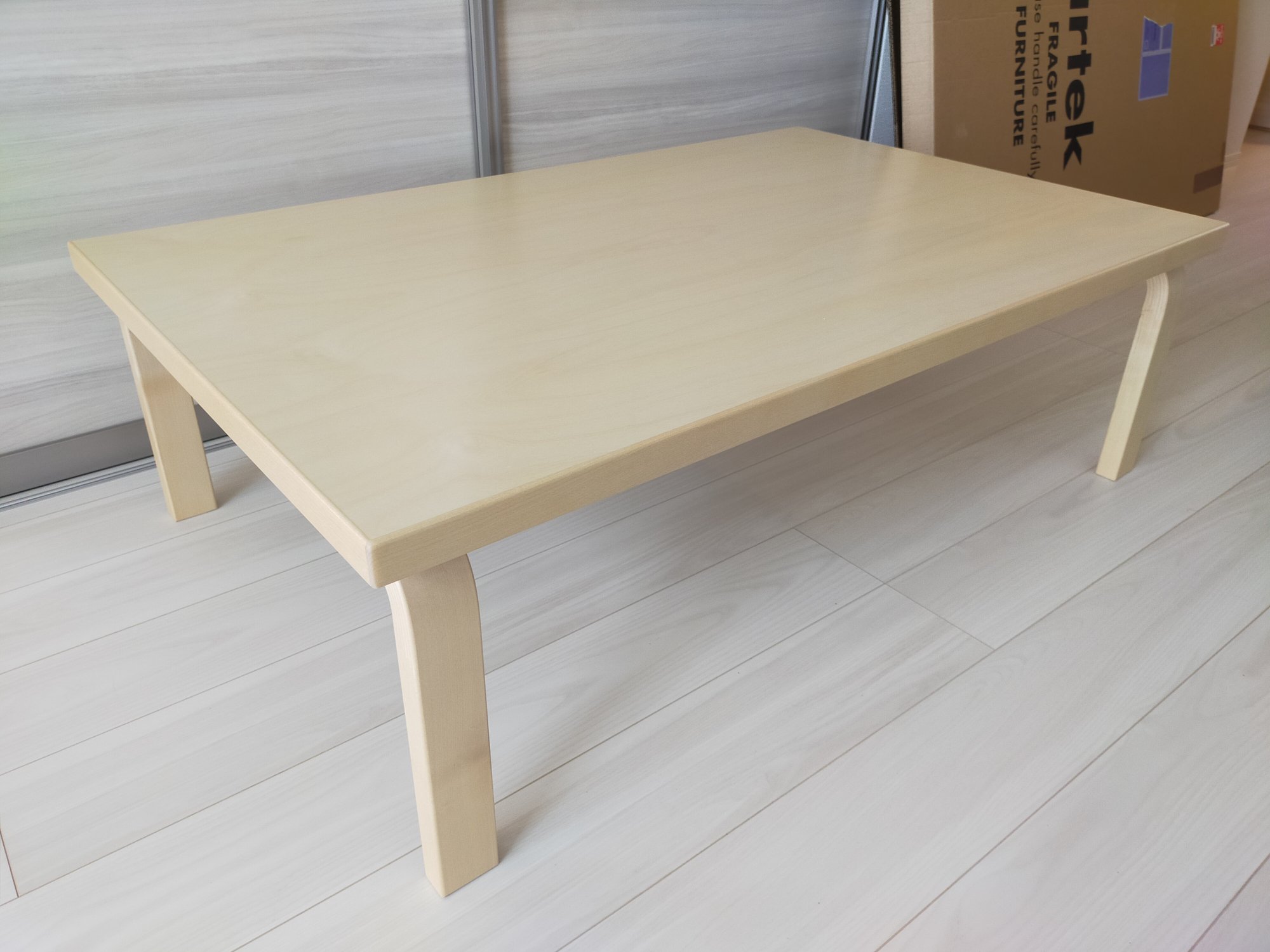 ArtekのテーブルをACTUSで脚カットした話|atete ArtekのテーブルをACTUSで脚カットした話|atete