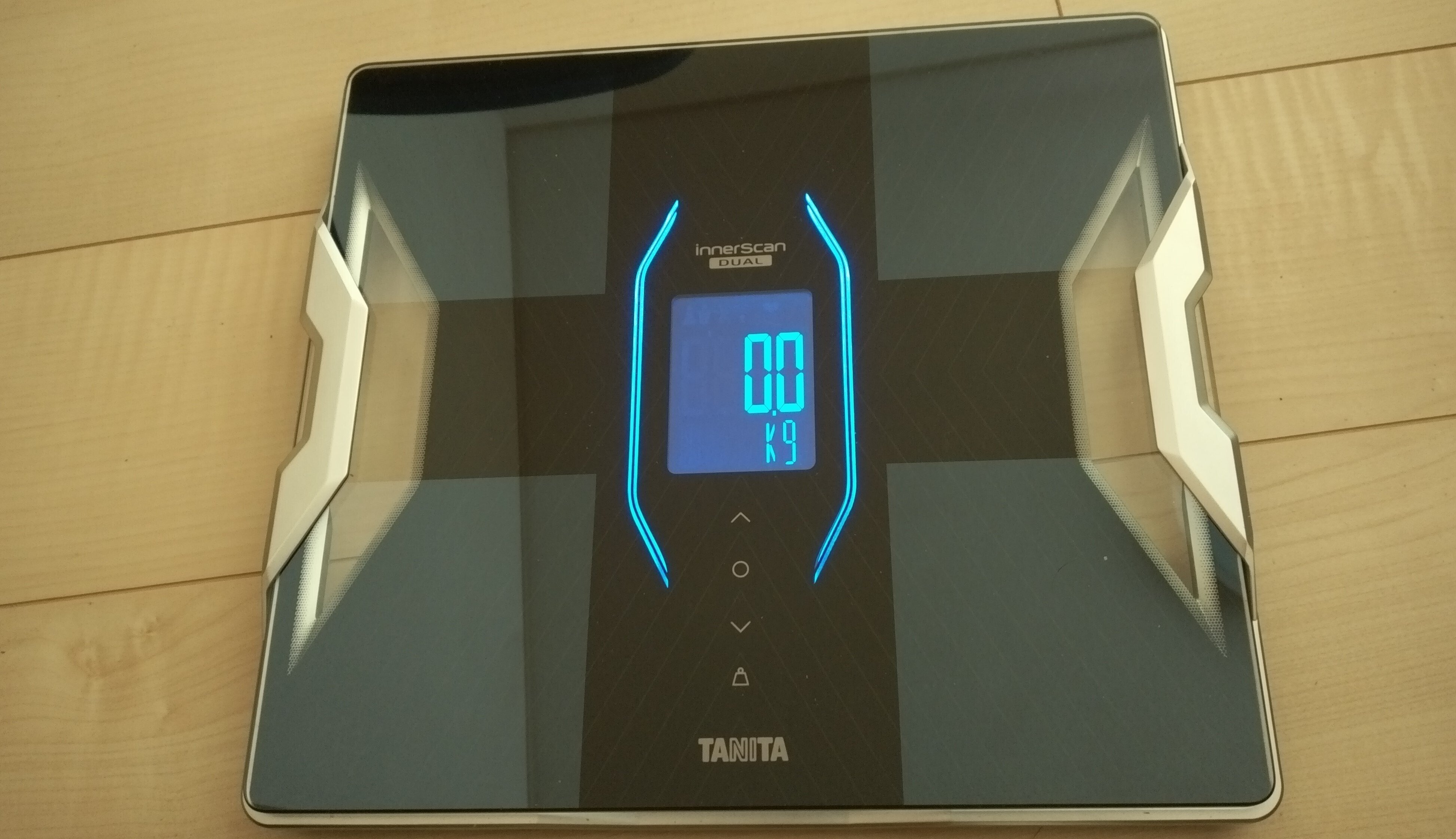 24年製 タニタ 体組成計 スマホ 日本製 ブラック RD-912 BK