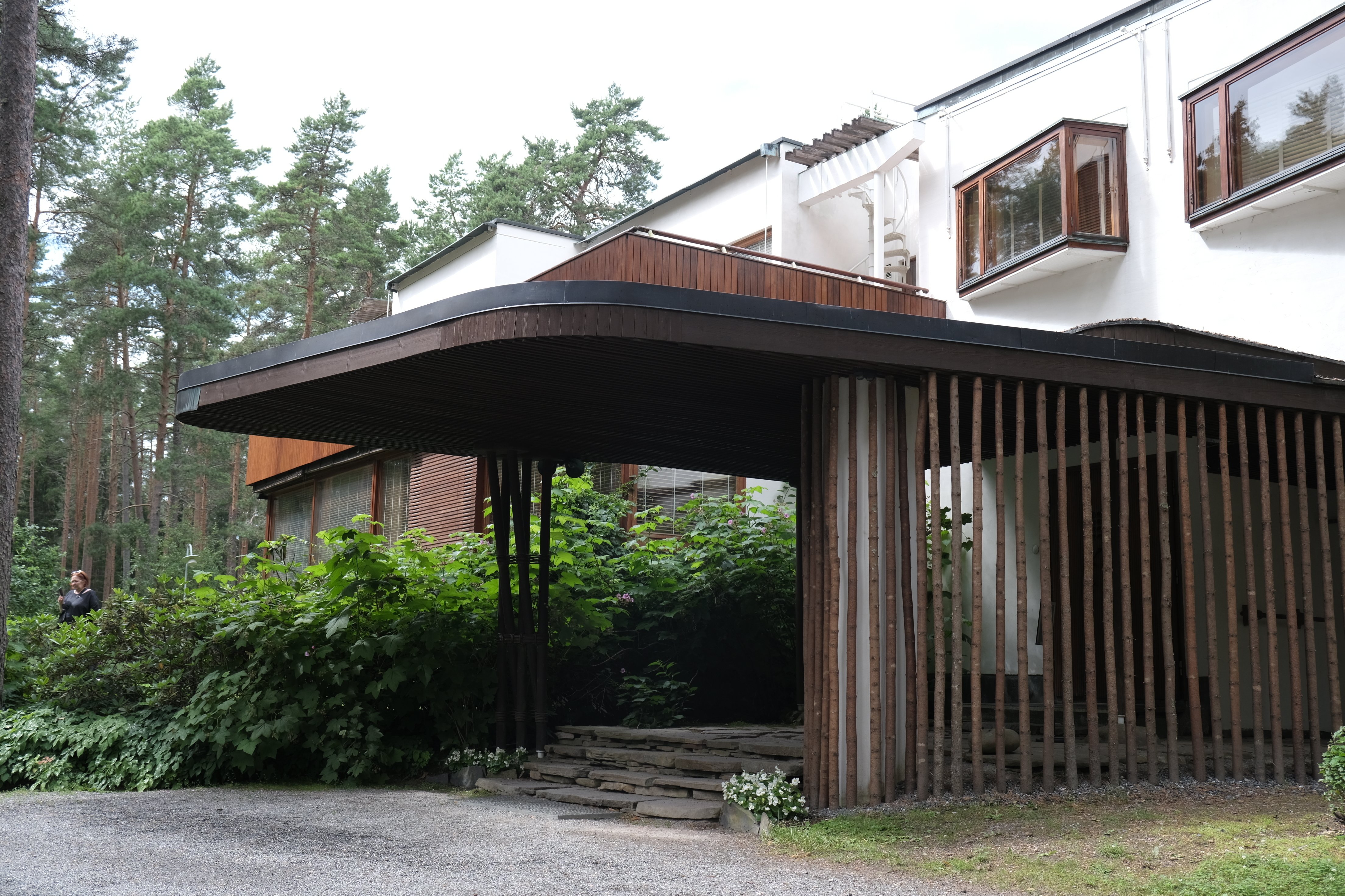 アールト建築の傑作、マイレア邸への日帰りトリップ｜mayu