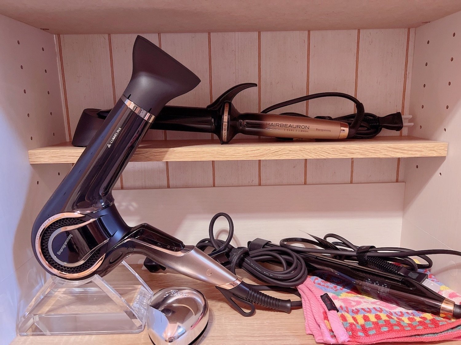 最終値下げ Dyson Supersonic ヘアドライヤー Dyson Dyson(ダイソン) ドライヤー Supersonic ヘアドライヤー