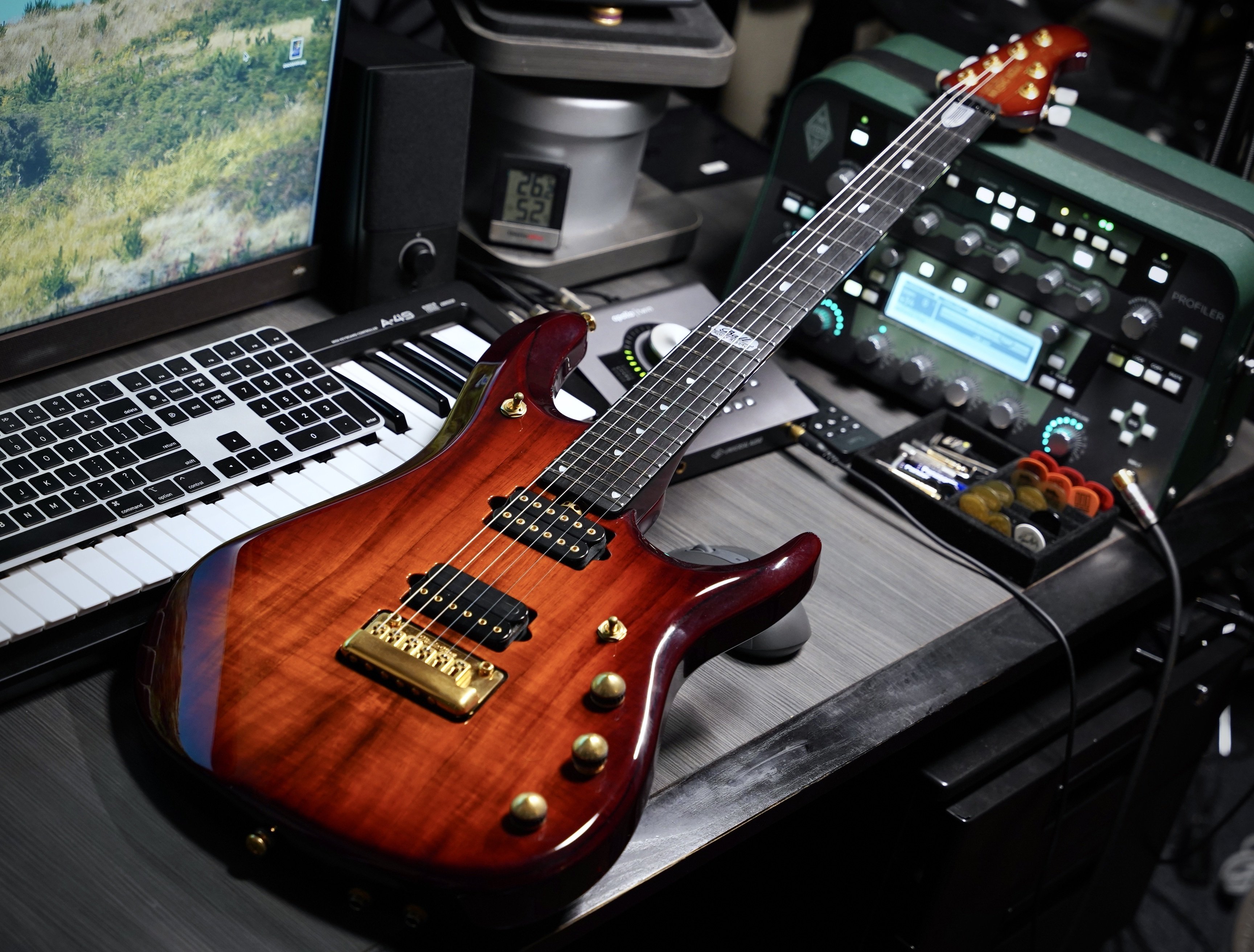 手持ちのギター紹介｜湊 Minato