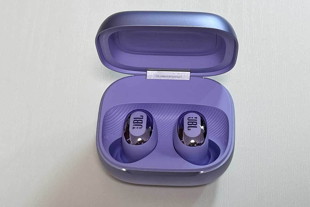 JBL Live Buds 3をレビュー!オーディオ販売員が感じた使い勝手 JBL Live Buds 3をレビュー!オーディオ販売員が感じた使い勝手