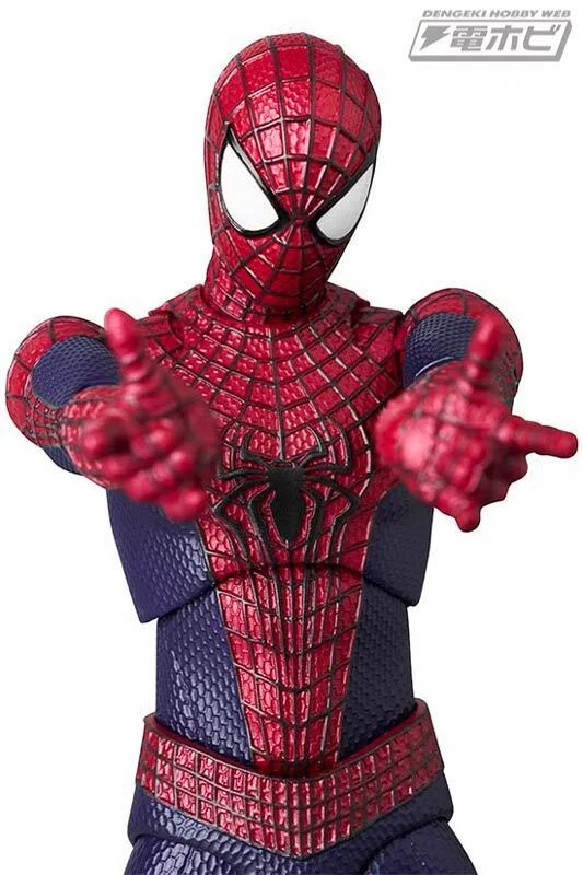 アメイジング・スパイダーマン2』版の「スパイダーマン」がアクション