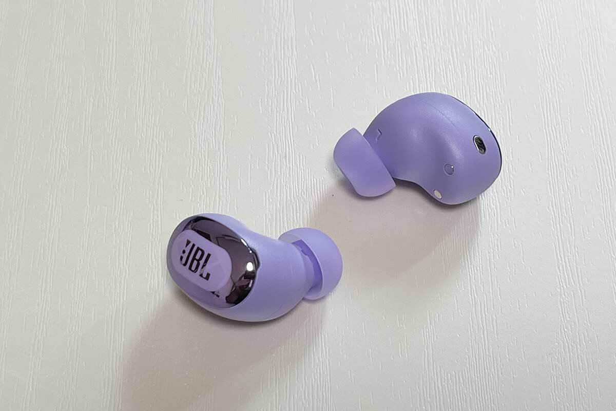 JBL Live Buds 3をレビュー！オーディオ販売員が感じた使い勝手