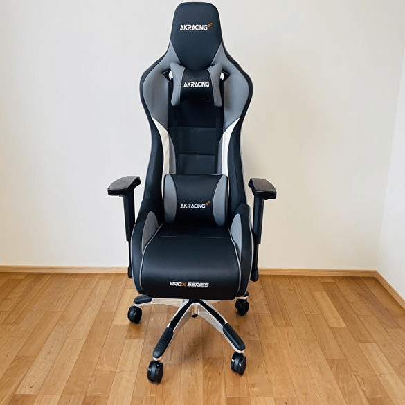AKRacing Pro-X V2 レビュー。極上の座り心地。女性の身長でもOK。PU