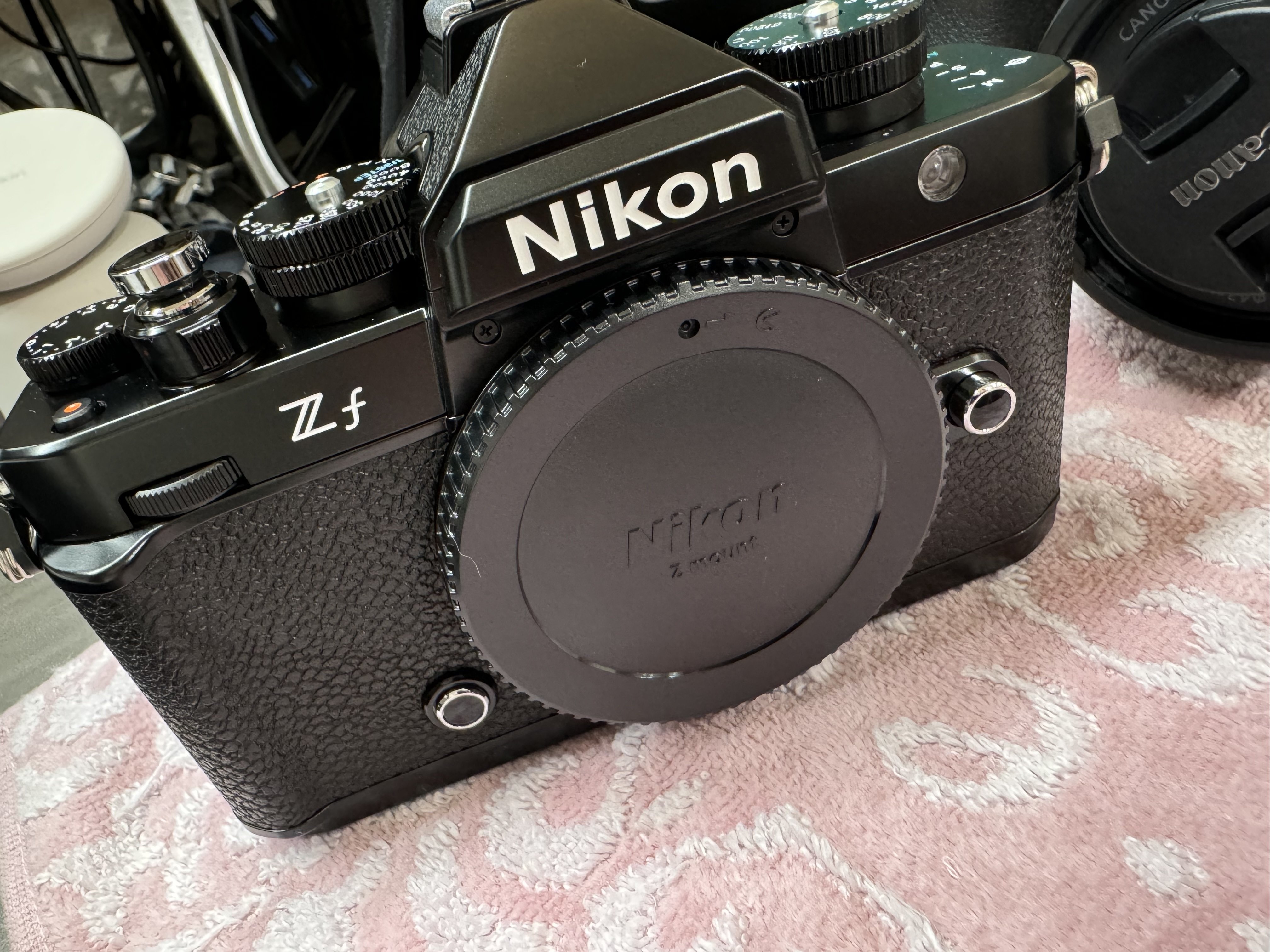 Nikon(ニコン)Zf-cと迷ってZfを購入(比較対象:canon markⅡ Nikon(ニコン)Zf-cと迷ってZfを購入(比較対象:canon markⅡ