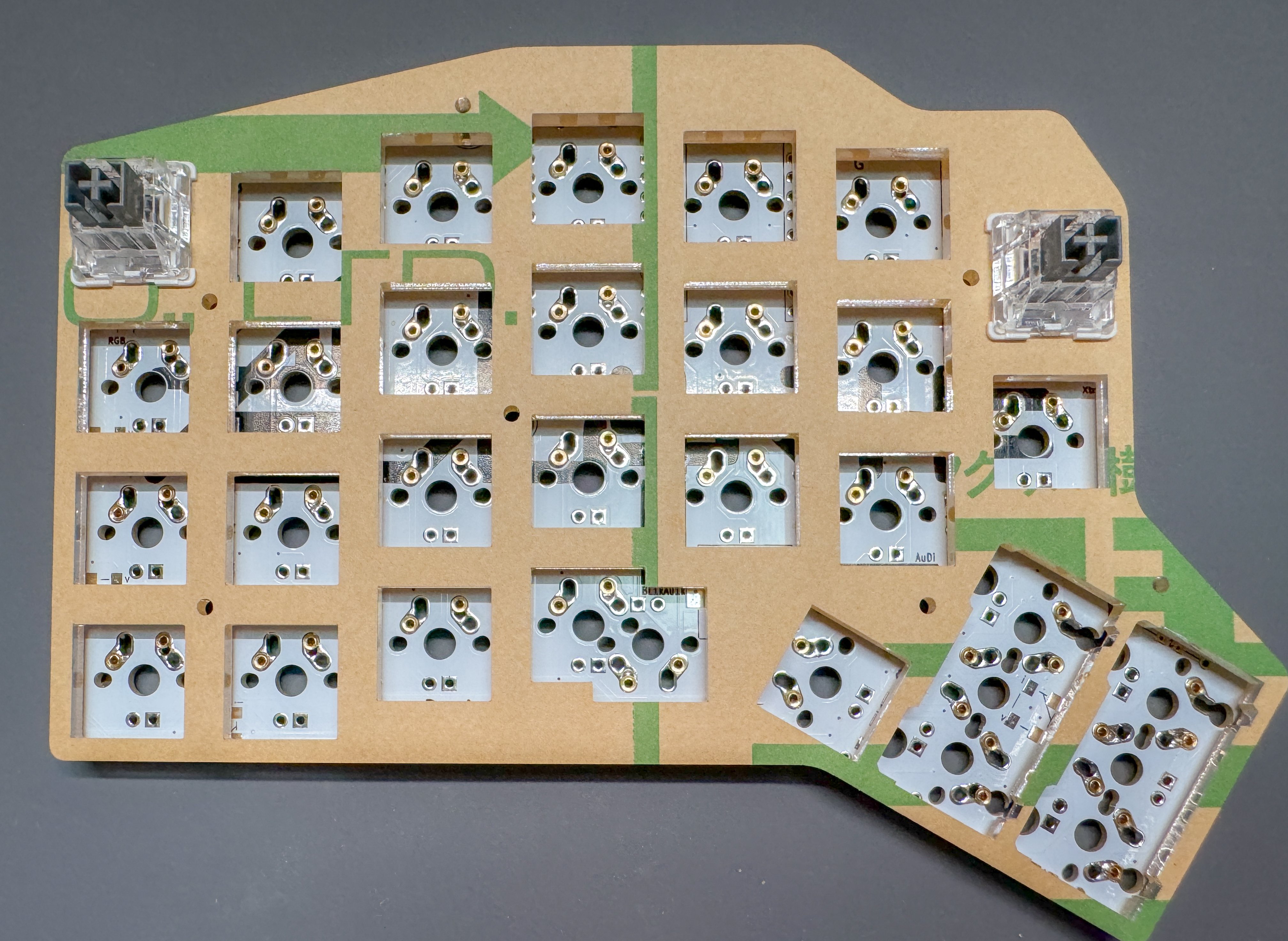自作キーボード] ErgoDash mini の田植えをしていた｜しょっさん