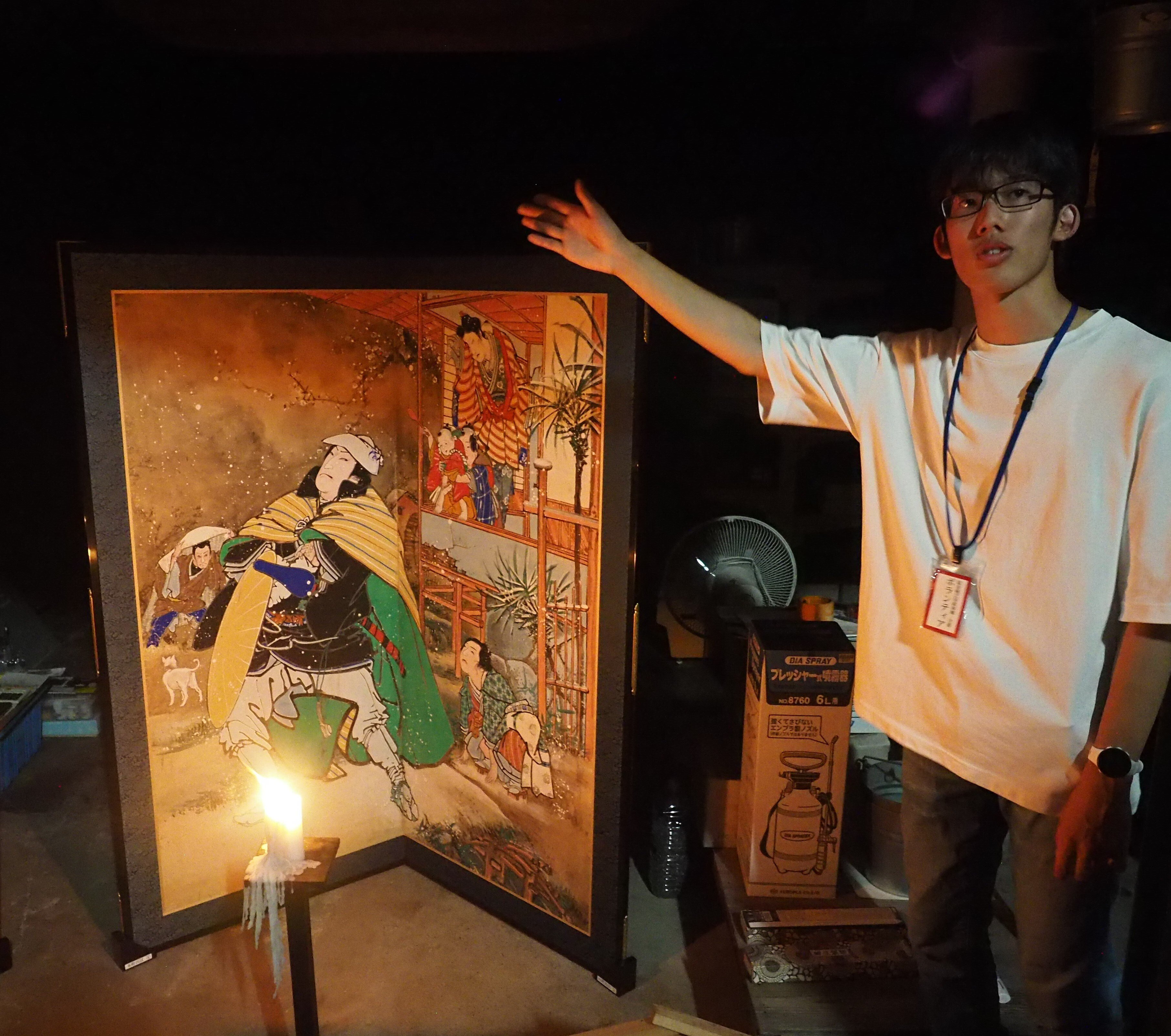 土佐赤岡の「絵金祭り」 ろうそくの光に浮かぶ芝居絵屏風｜中山道雄