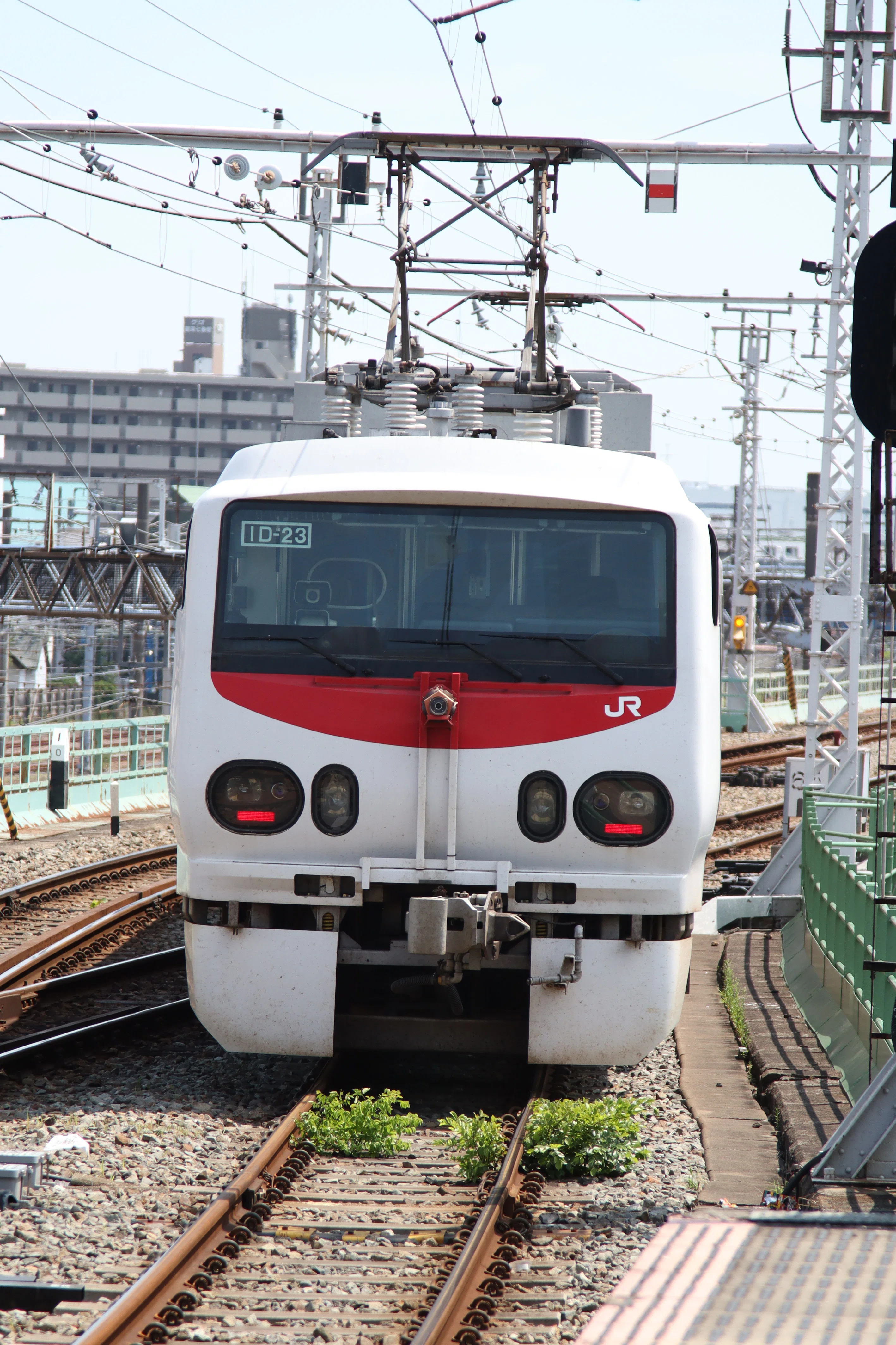 鶴見で「東の検測車」を撮影｜waterFlea