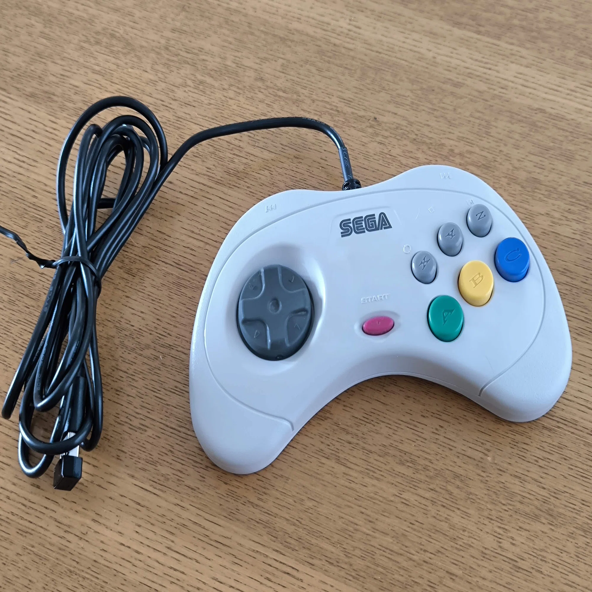 復刻版セガサターンコントロールパッド グレイ USB | 復刻版 SEGA 