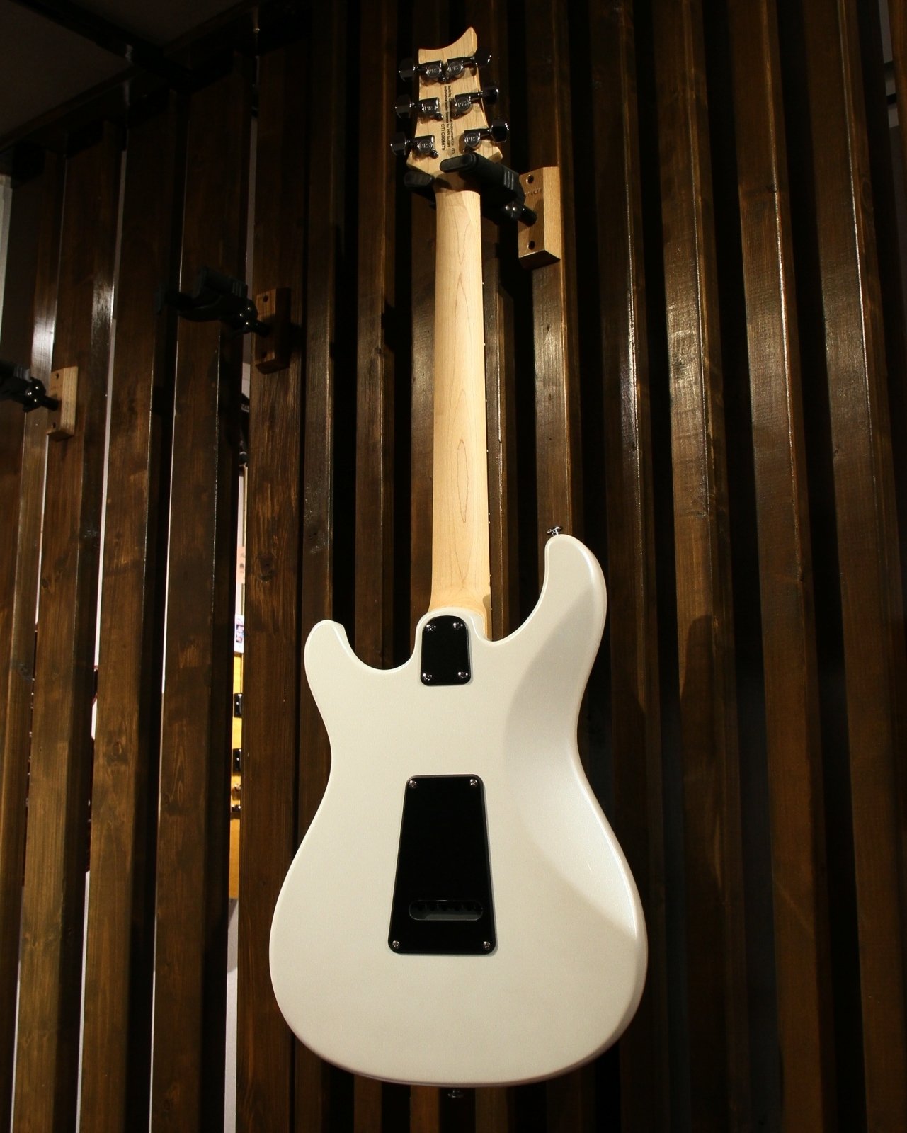 PRS SE NF3｜ギターショップ店主の部屋