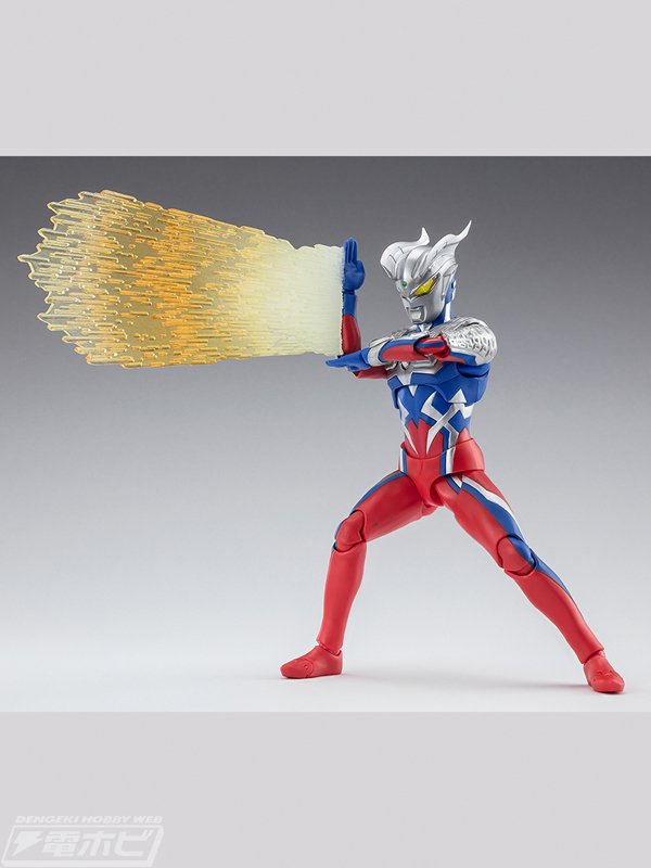 ワイドゼロショットエフェクトパーツが付属！ウルトラマンゼロが