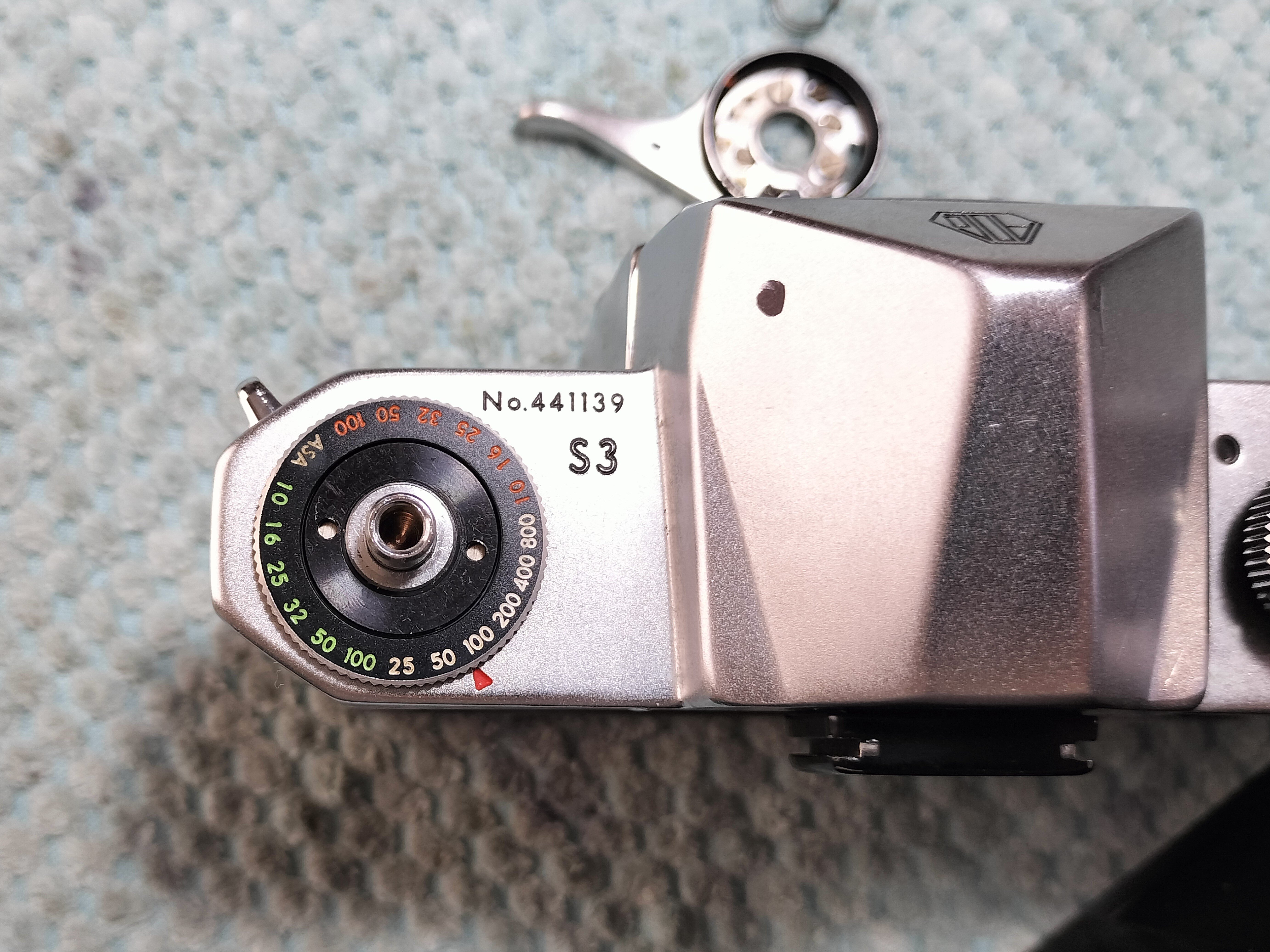 Pentax S3の分解｜フィルムカメラ修理のアクアカメラ