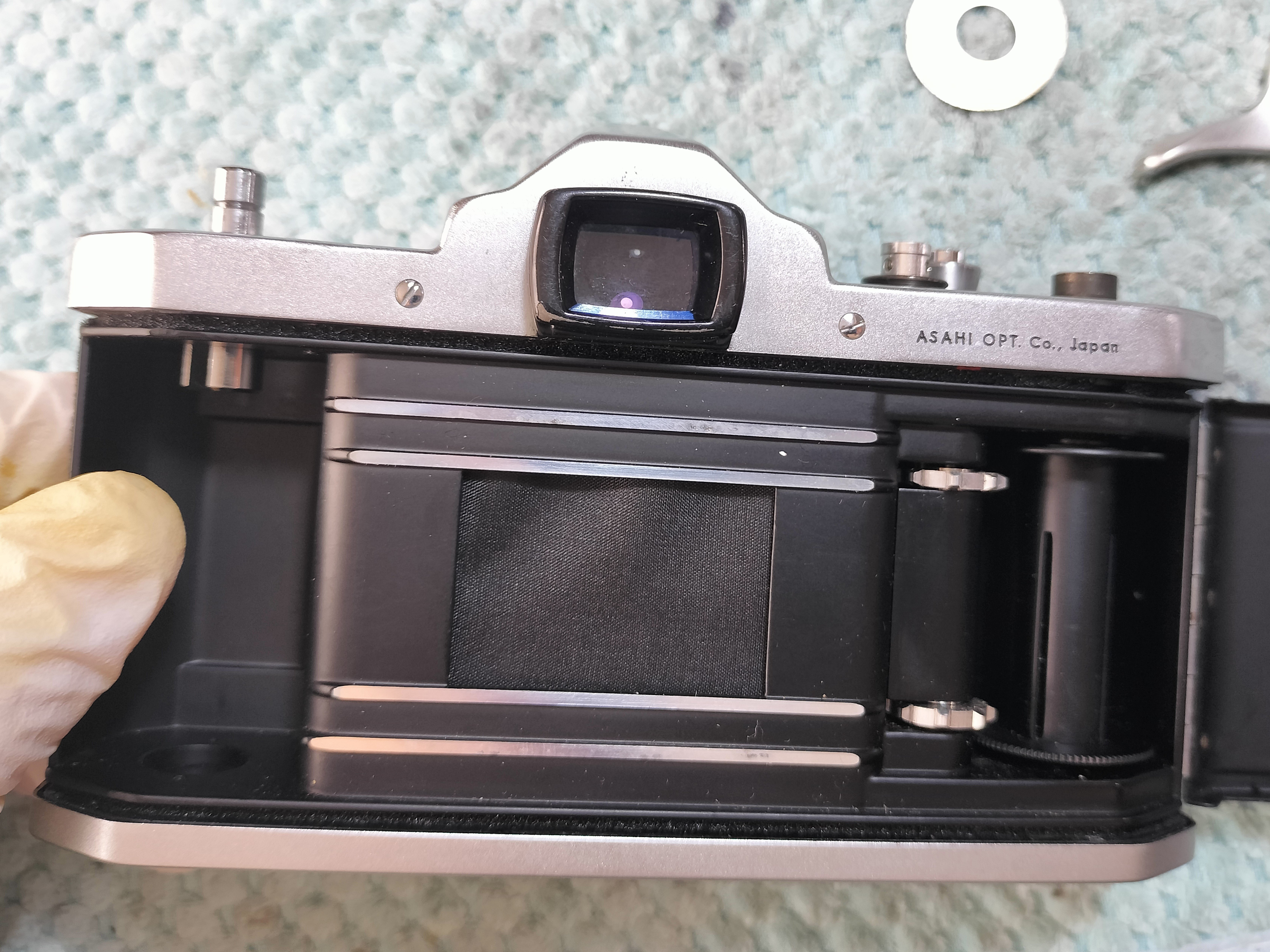 Pentax S3の分解｜フィルムカメラ修理のアクアカメラ