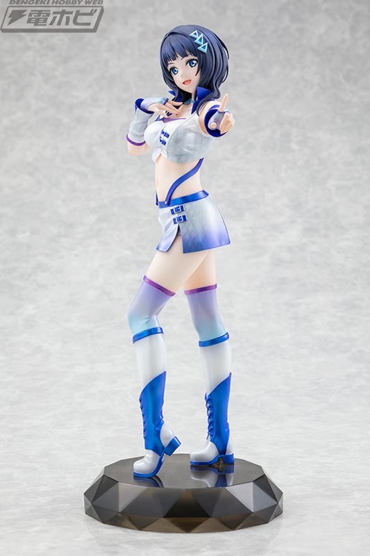 ラブライブ！虹ヶ咲学園スクールアイドル同好会』朝香果林、宮下 愛が  