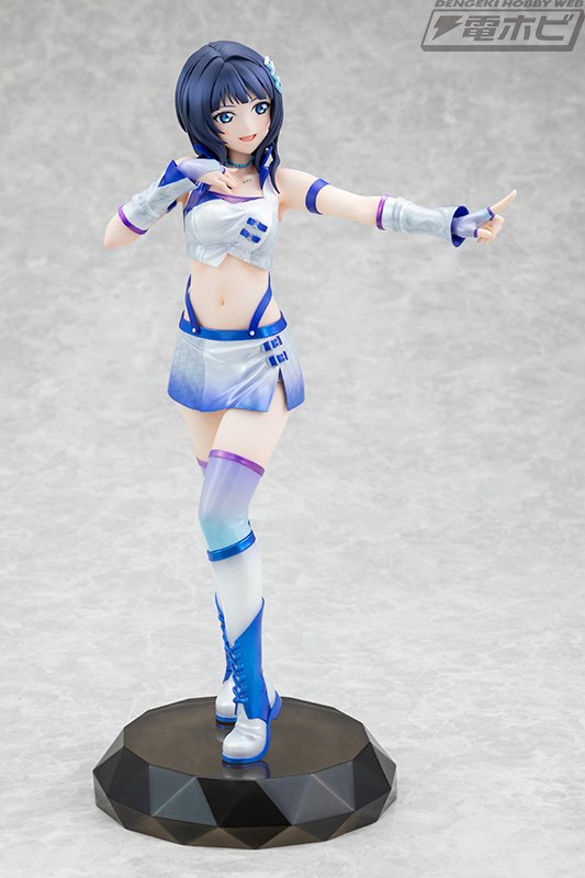 朝香果林＆宮下愛 1/7スケールフィギュア SUPER NOVA ver. ラブライブ！虹ヶ咲学園スクールアイドル同好会』朝香果林、宮下 愛が