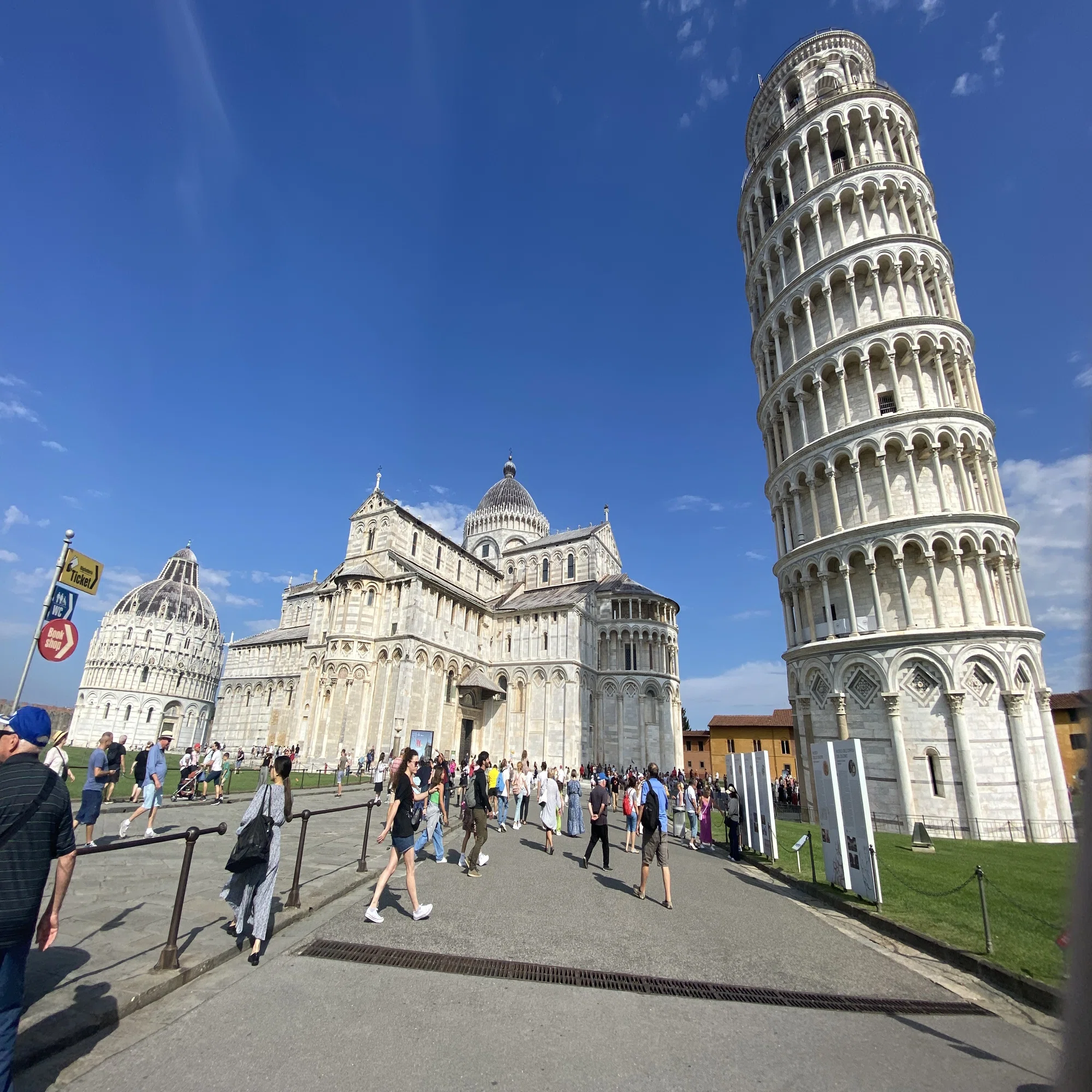 6 ピサの斜塔、まさかの1時間で観光【イタリア旅行記】｜アネモネ 