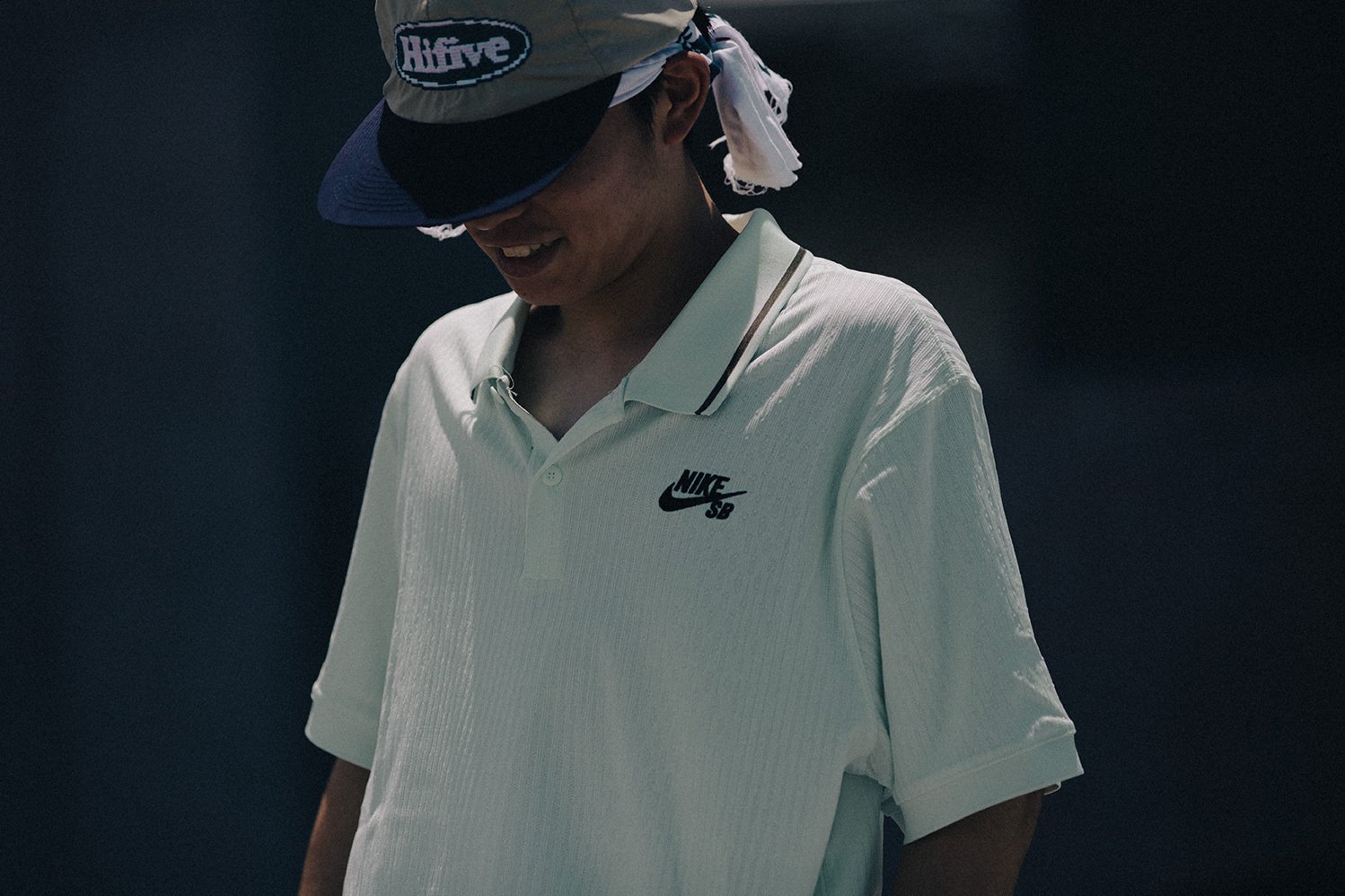 NIKE SB Federation Kits&Agnosticとスケートボードが持っている