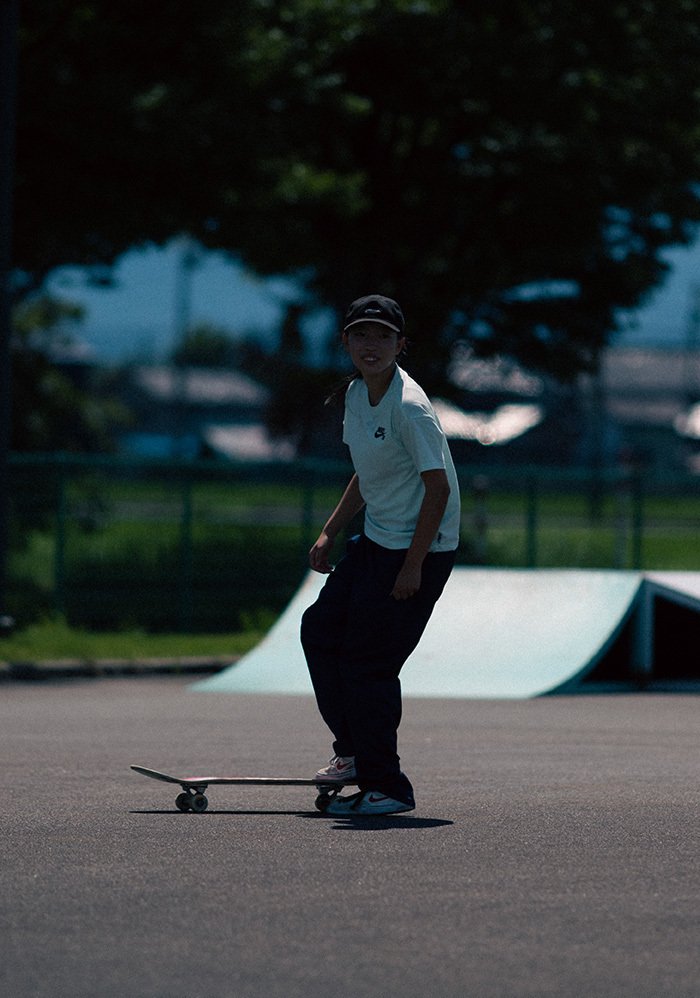 NIKE SB Federation Kits&Agnosticとスケートボードが持っているメダル