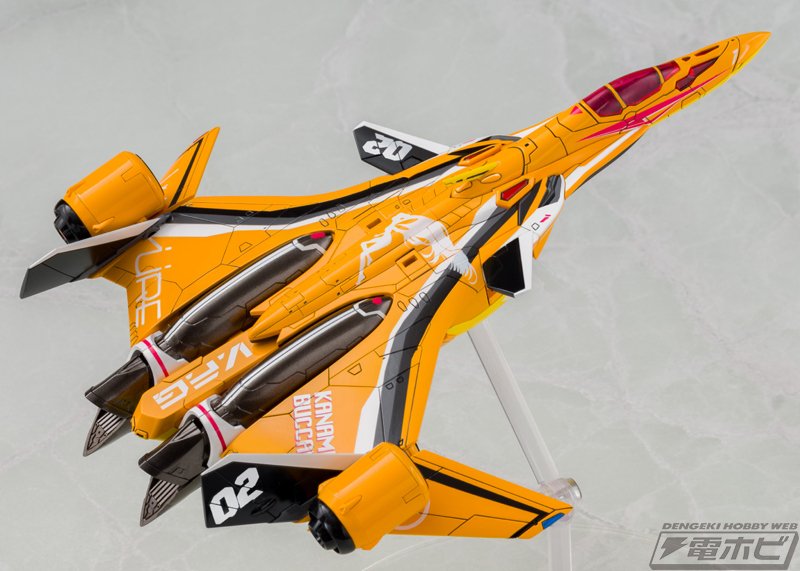 マクロスΔ』ワルキューレのリーダー、カナメ・バッカニアがアオシマの