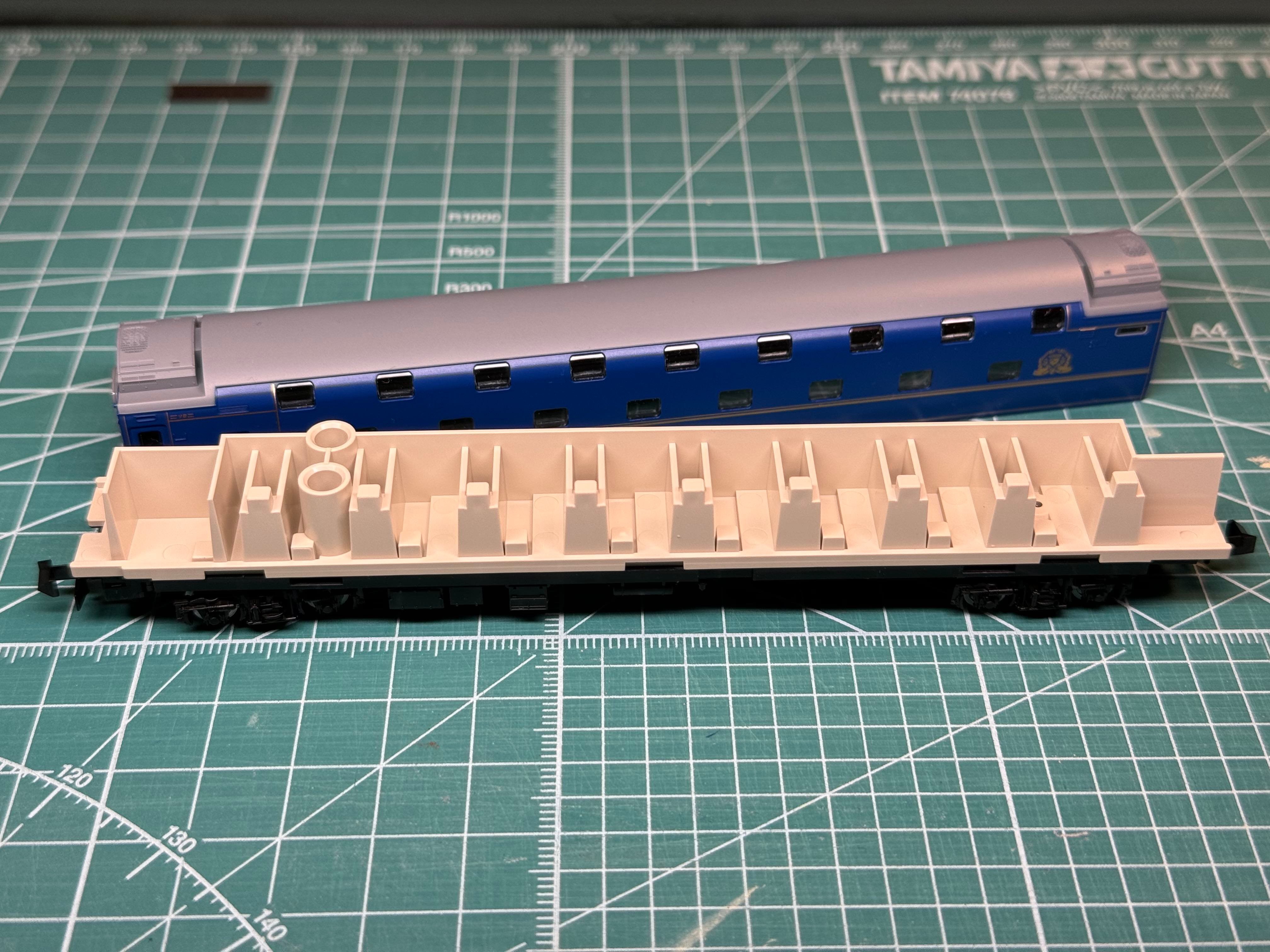 オハネ×5 3016 北斗星 ソロ「オハネ25-550」内装クラフトシート取付説明書