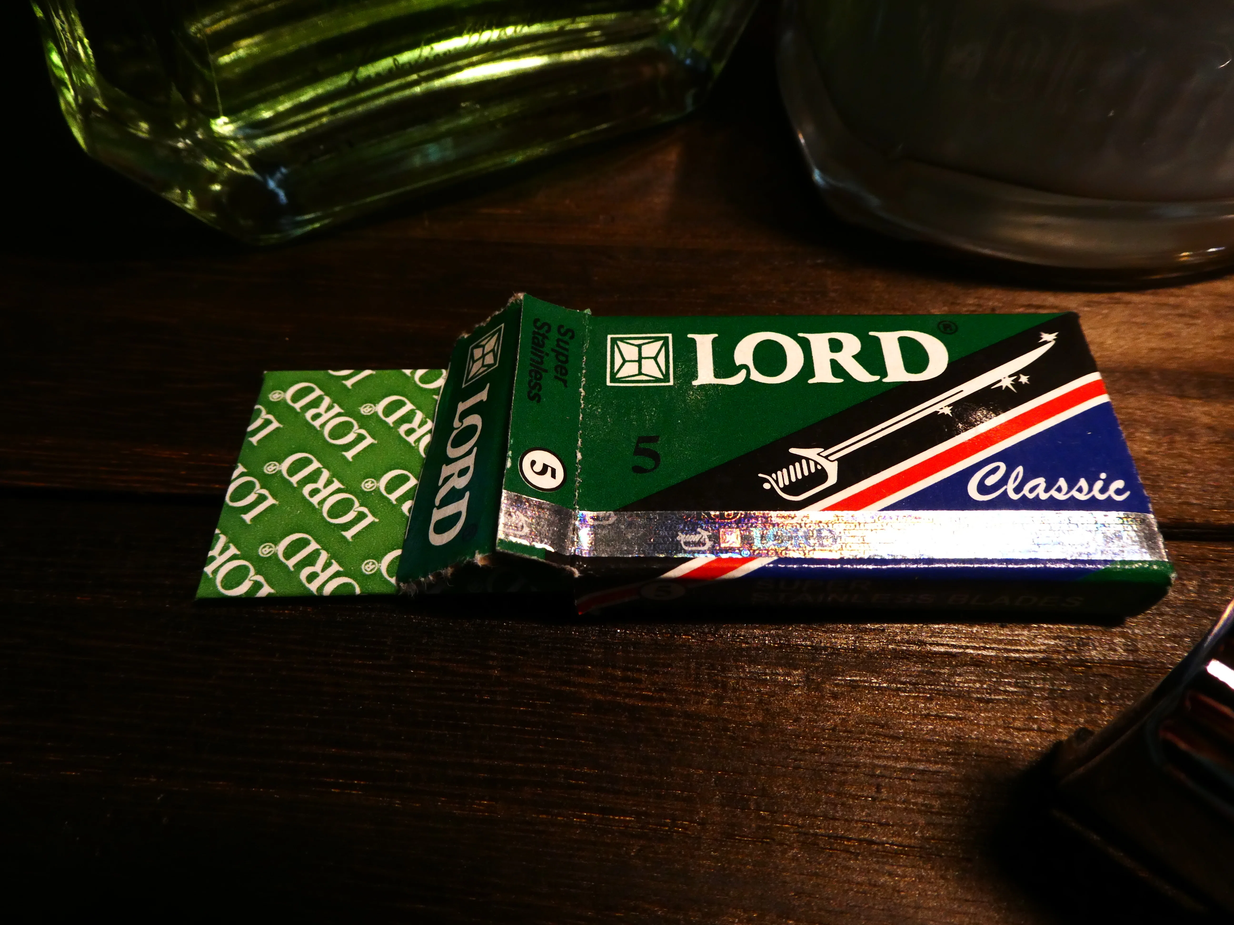 ひげそり」試そう替刃 LORD Classic ロード クラシック｜でんちゅう