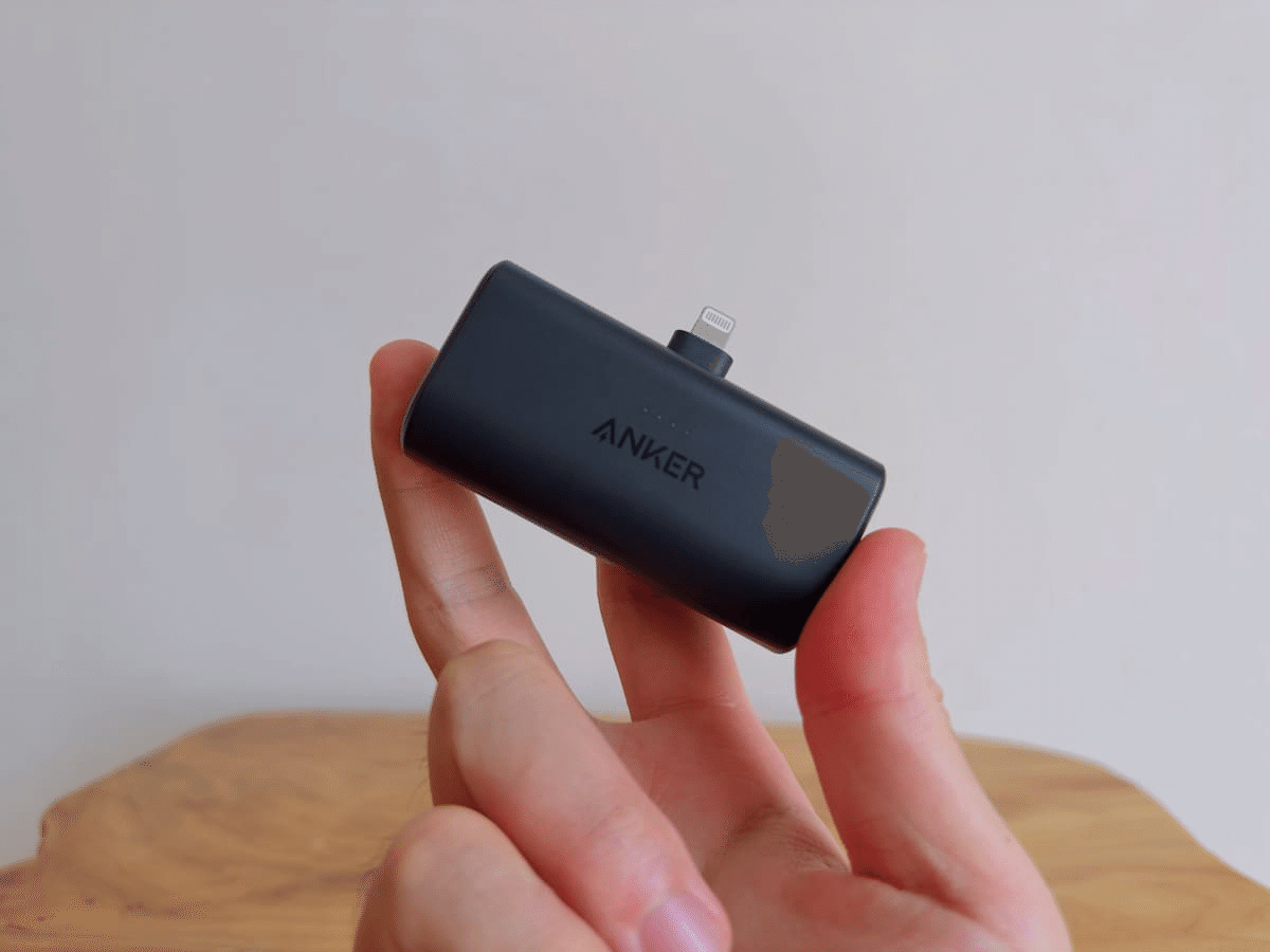 Anker Nano Power Bank レビュー。さすだけで充電OK。容量 Anker Nano Power Bank レビュー。さすだけで充電OK。容量