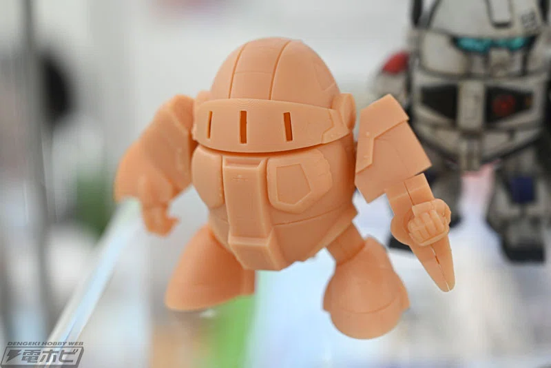 オモロイド』シリーズ最新作「A.O-5 ズィーバー」「A.O-6 グリンク」が