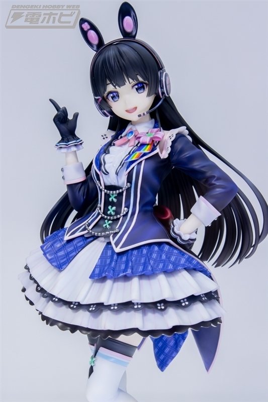 にじさんじ』月ノ美兎、剣持刀也、笹木咲、椎名唯華フィギュアが にじさんじ』月ノ美兎、剣持刀也、笹木咲、椎名唯華フィギュアが